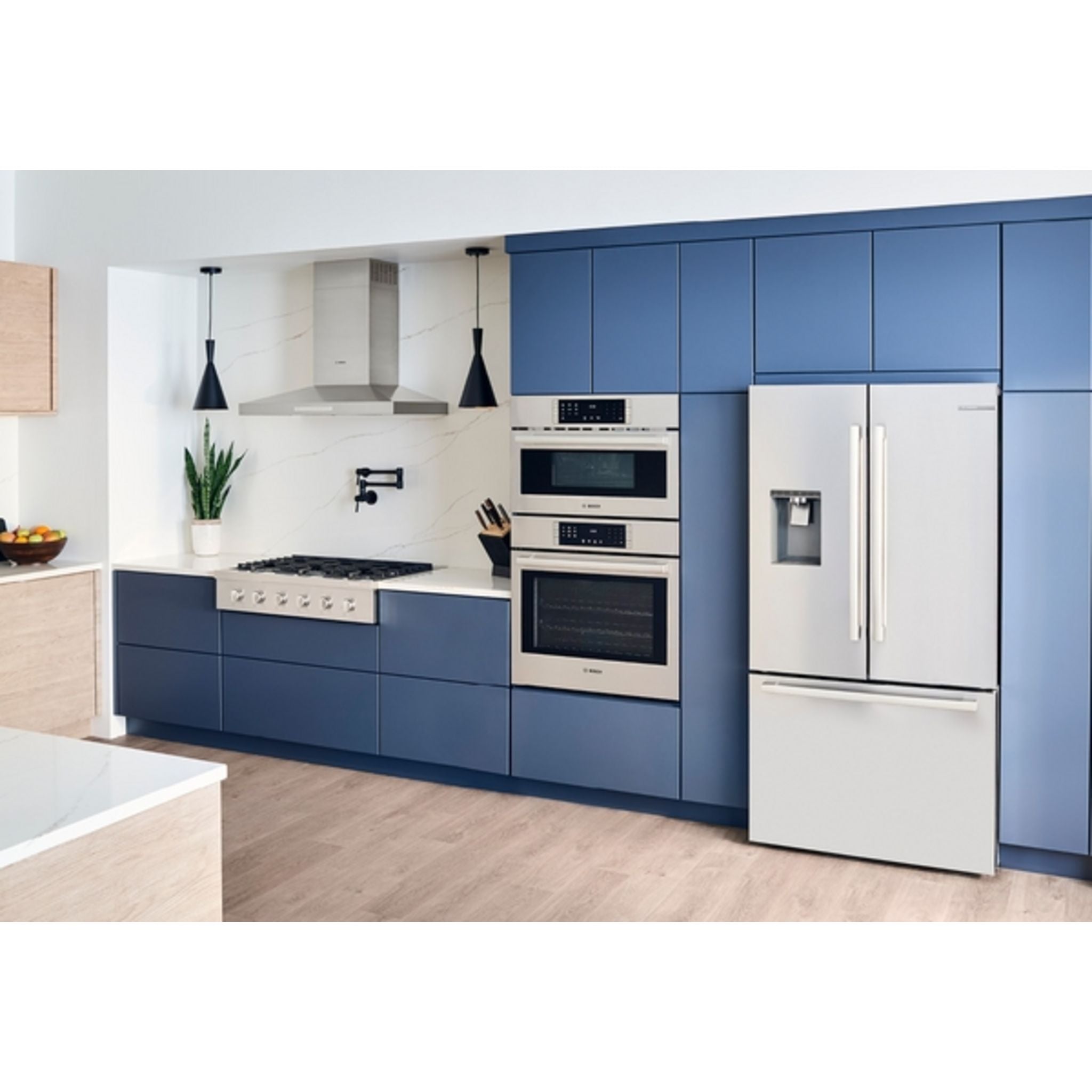 Bosch 36 Inch French Door Refrigerator (B36CD50SNS) - Stainless Steel, Energy Star Certified, Spacious Counter-Depth Design for Modern Kitchens