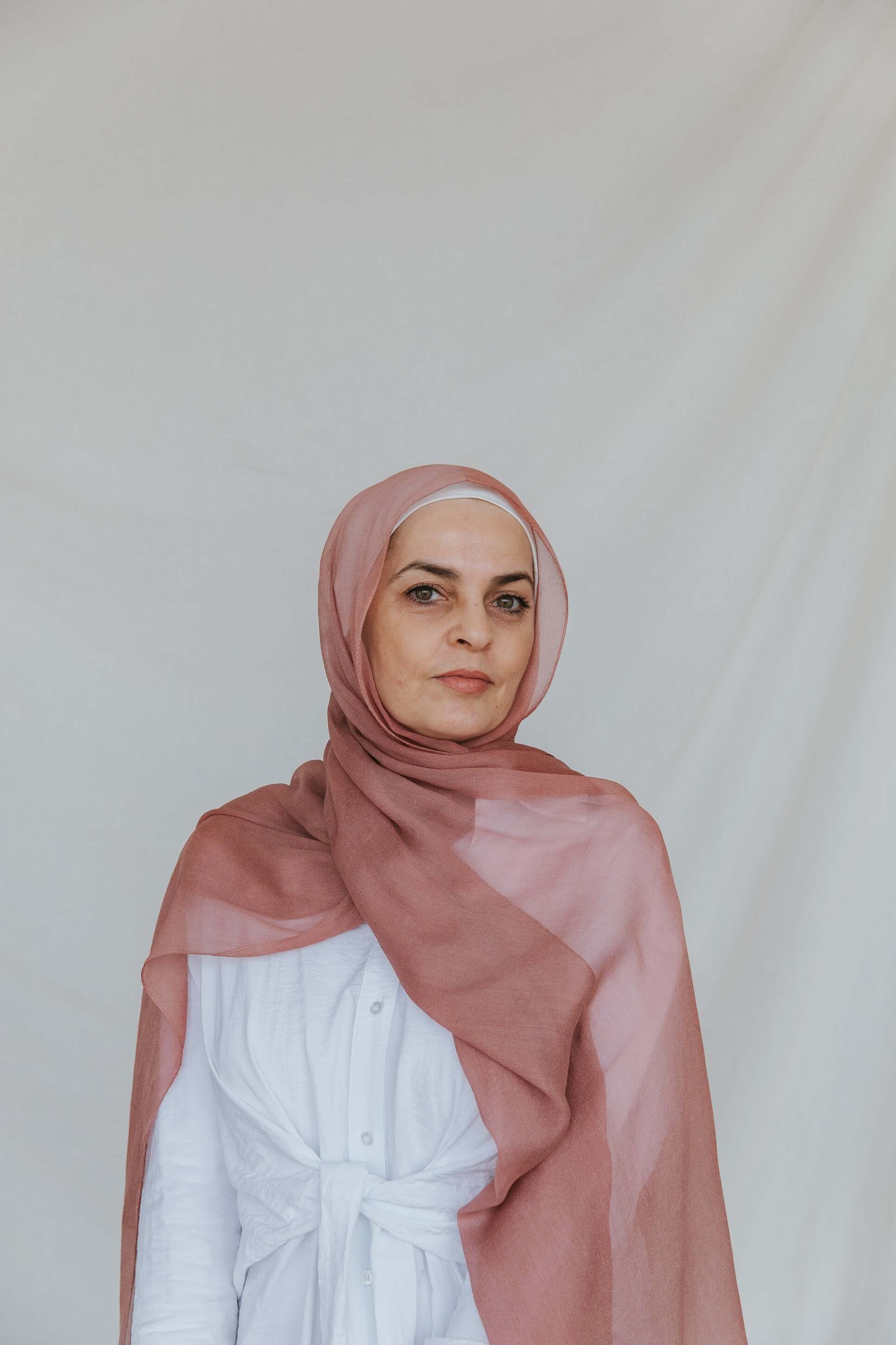 Rose Gold Silk Chiffon Fabric - Luxurious & Shimmery Material for Elegant Dresses, Scarves & Home Decor