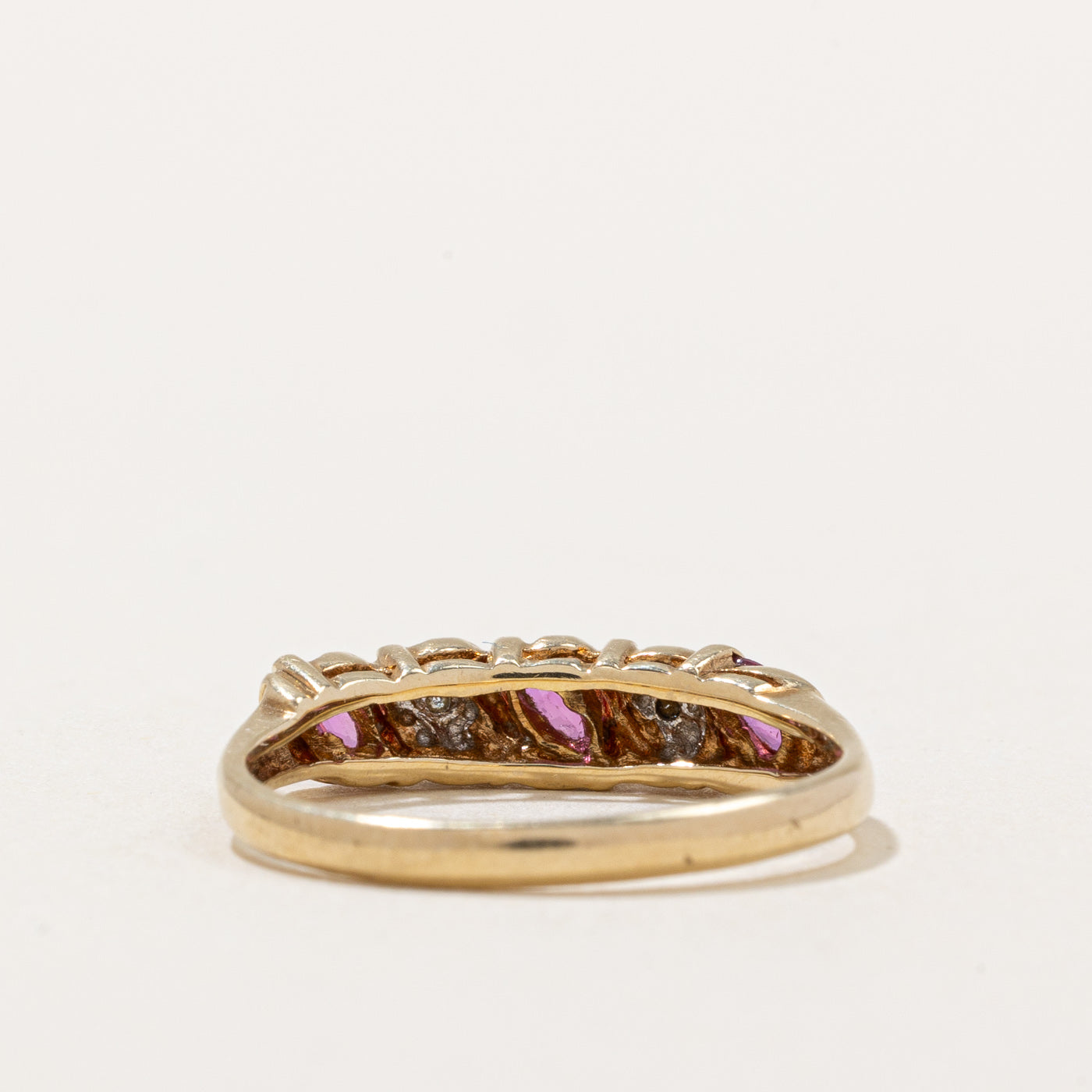 Exquisite Ruby & Diamond Ring - 0.21ctw Ruby & 0.02ctw Diamond - Size 6.75 - Elegant Jewelry for Engagement, Anniversary & Special Occasions