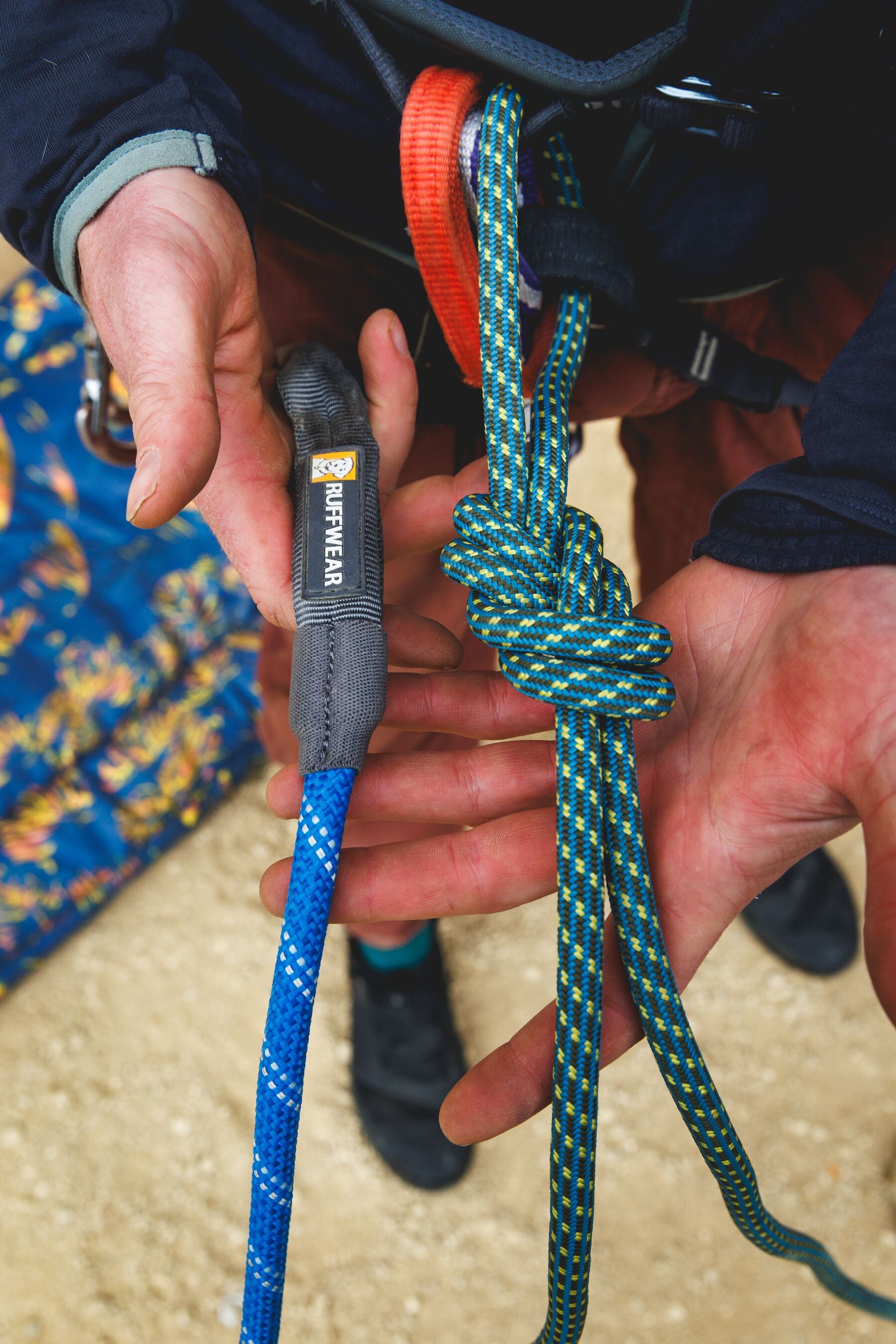 Ruffwear Knot-a-Leash Dog Leash - Obsidian Black | Adjustable Rope Leash for Medium & Large Dogs | Perfect for Hiking, Running & Outdoor Adventures