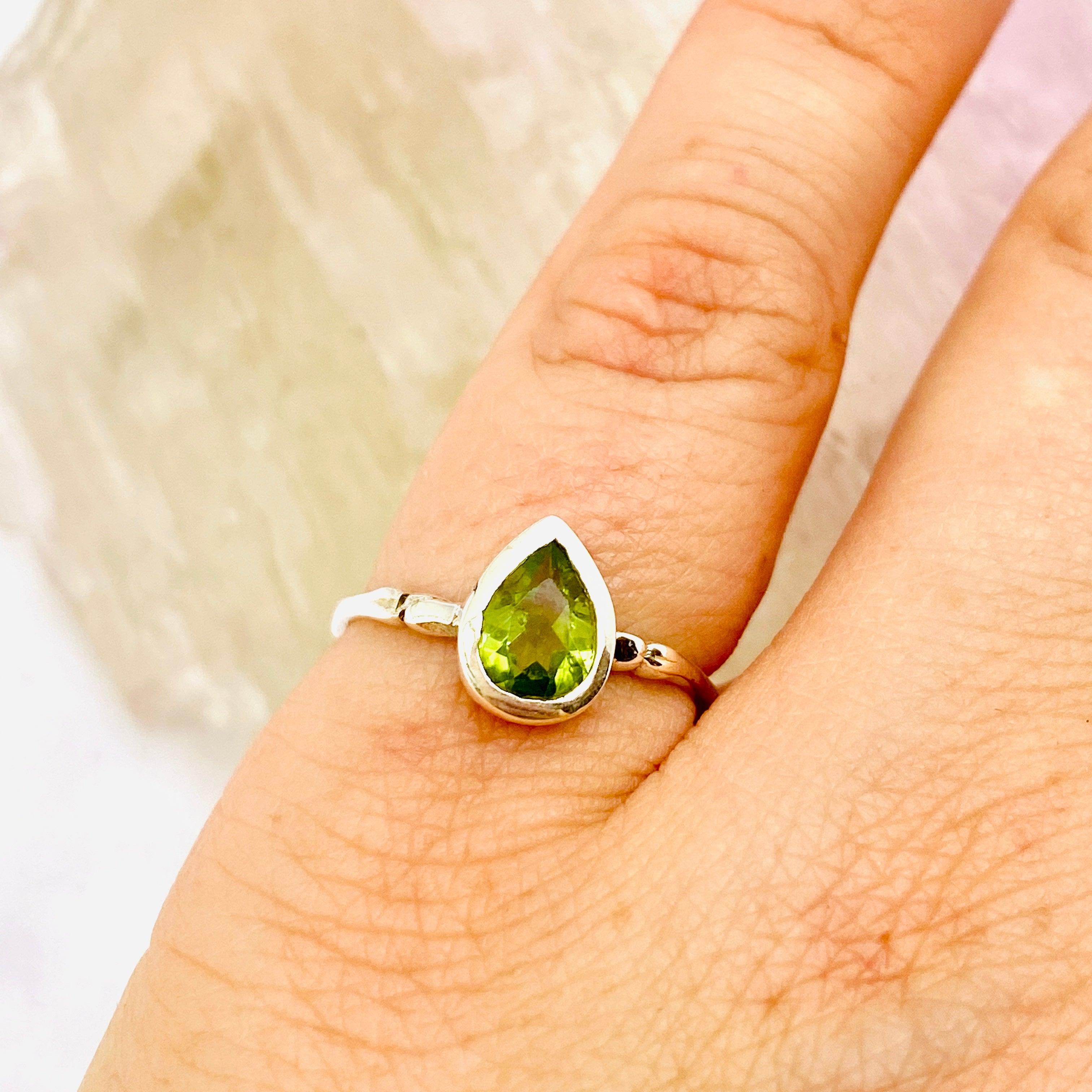 Peridot Faceted Teardrop Fine Band Ring - 925 Sterling Silver Dainty Jewelry for Women - Perfect for Weddings, Anniversaries & Everyday Elegance