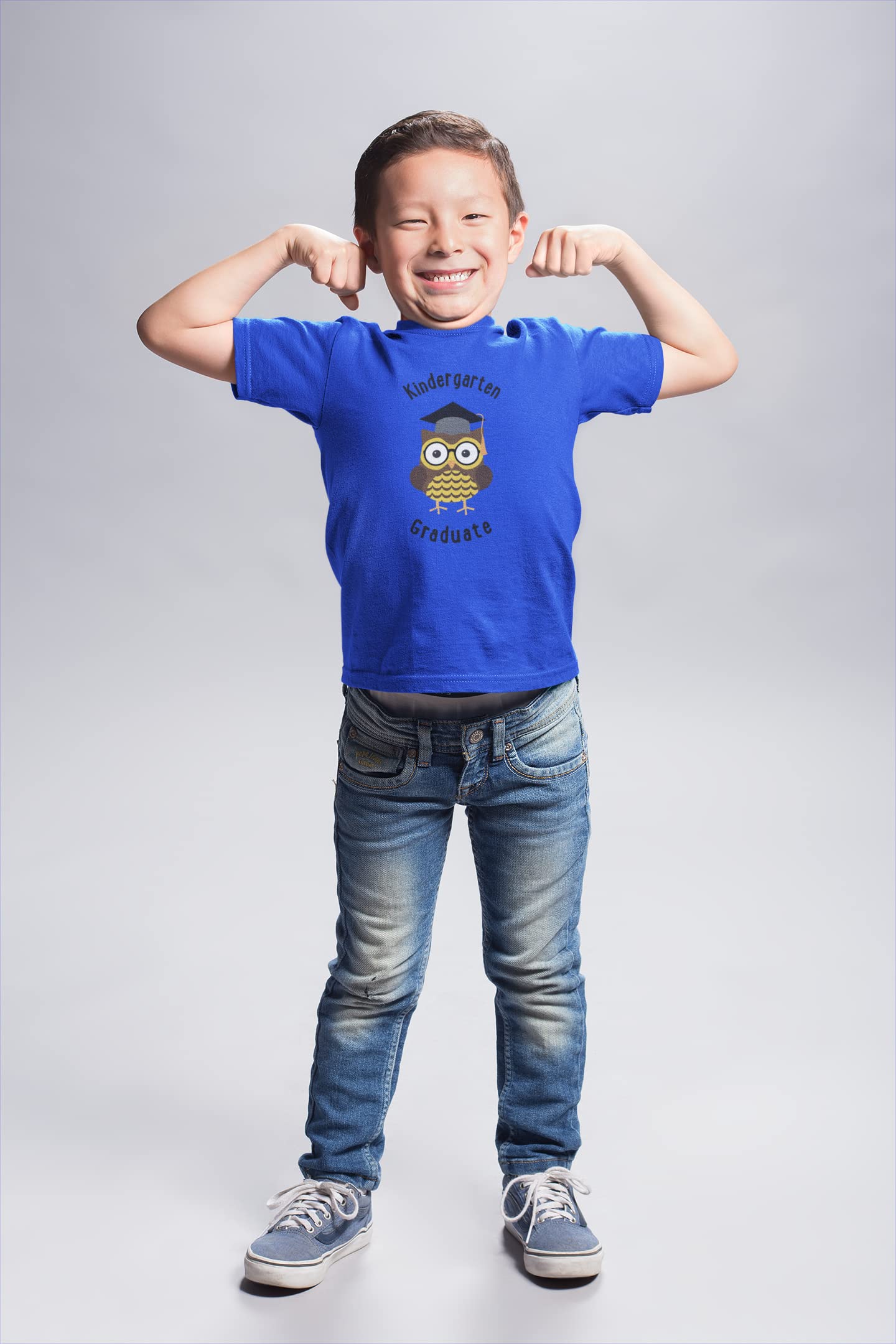 Kindergarten Graduation Owl Royal Youth T-Shirt - Cute Owl Design for Preschool & Elementary Graduates - Perfect for Graduation Ceremonies, Class Photos & Celebrations