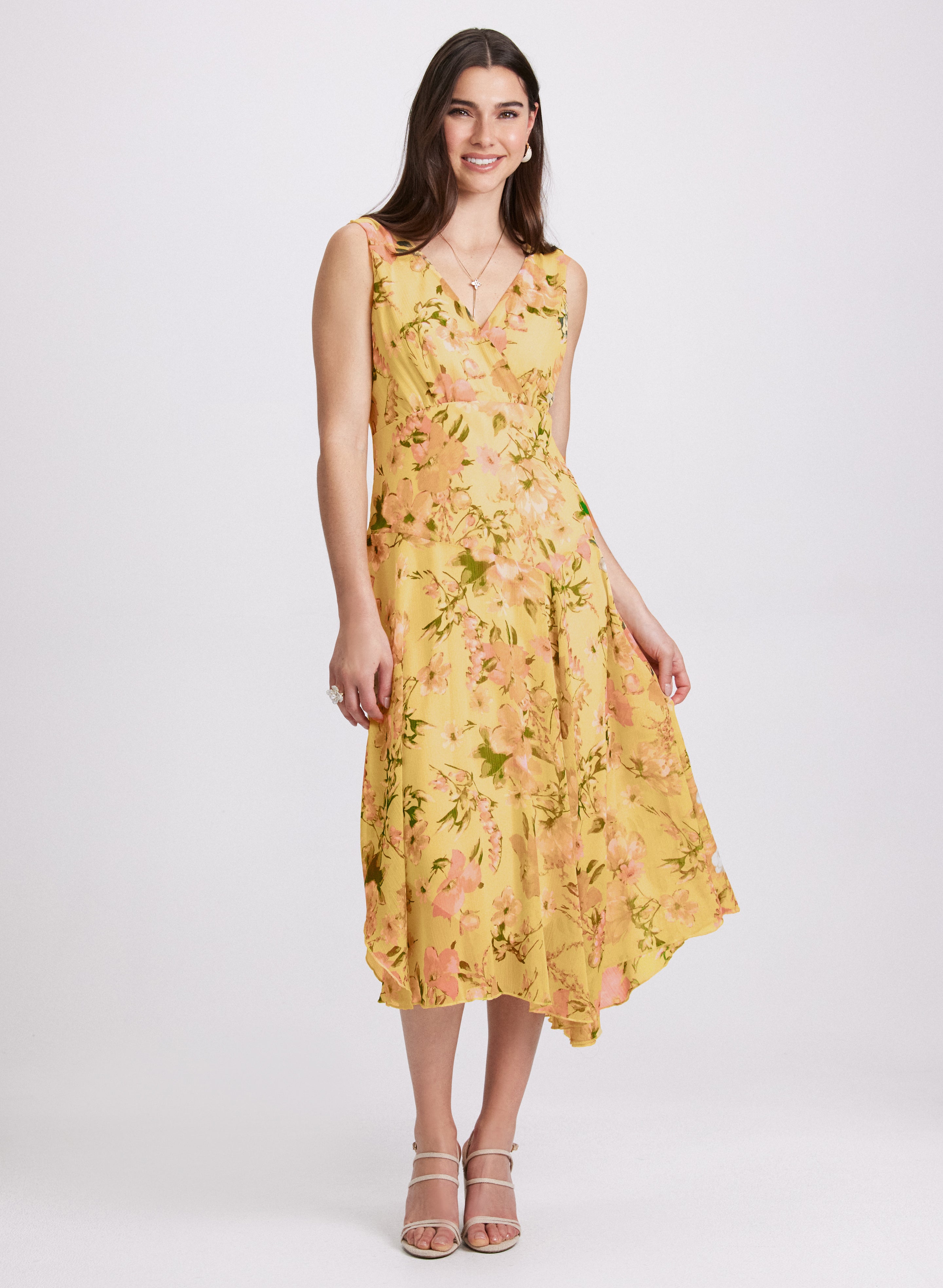Elegant Floral Chiffon Dress for Women - Summer Boho Maxi Dress with V-Neck & Flowy Sleeves - Perfect for Beach Vacations, Weddings & Date Nights