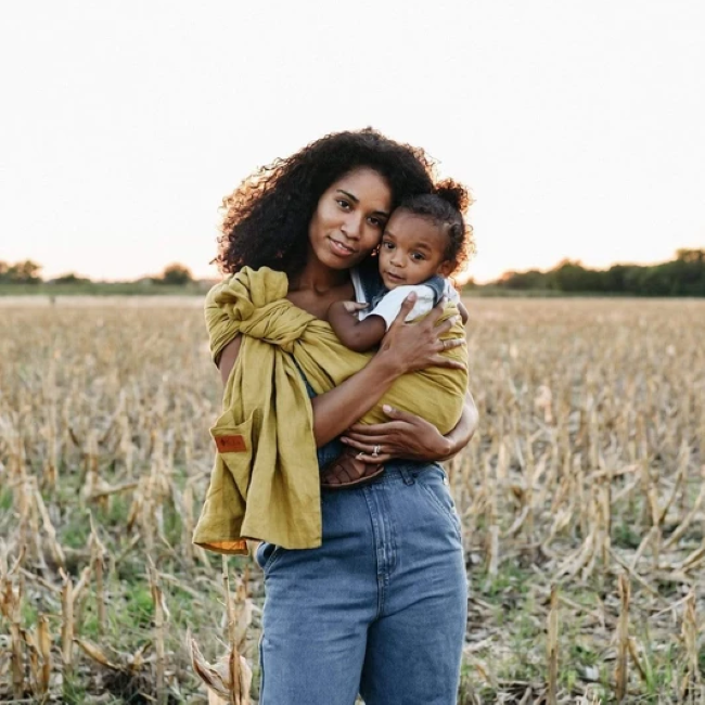 Kyte Baby Linen Ring Sling Carrier - Banyan Color with Rose Gold Rings | Soft & Adjustable Baby Wrap for Newborns to Toddlers | Perfect for Hands-Free Babywearing at Home, Shopping & Travel