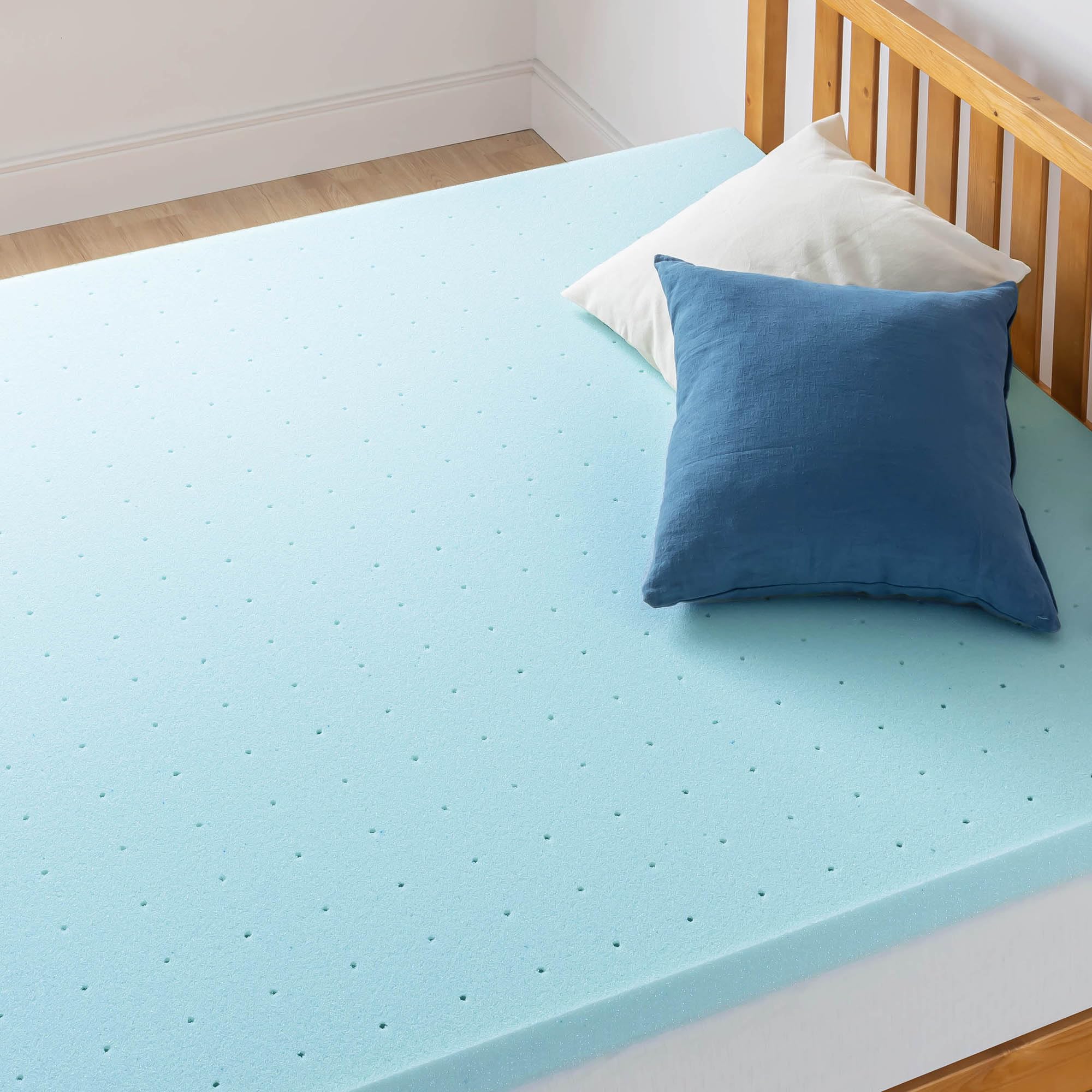 2.5 Inch Cooling Gel Memory Foam Mattress Topper - Ventilated & CertiPUR-US Certified - Twin XL Size - Blue - Best for Hot Sleepers & Pressure Relief - Perfect for Dorm Beds, Guest Rooms & Home Comfort Upgrade