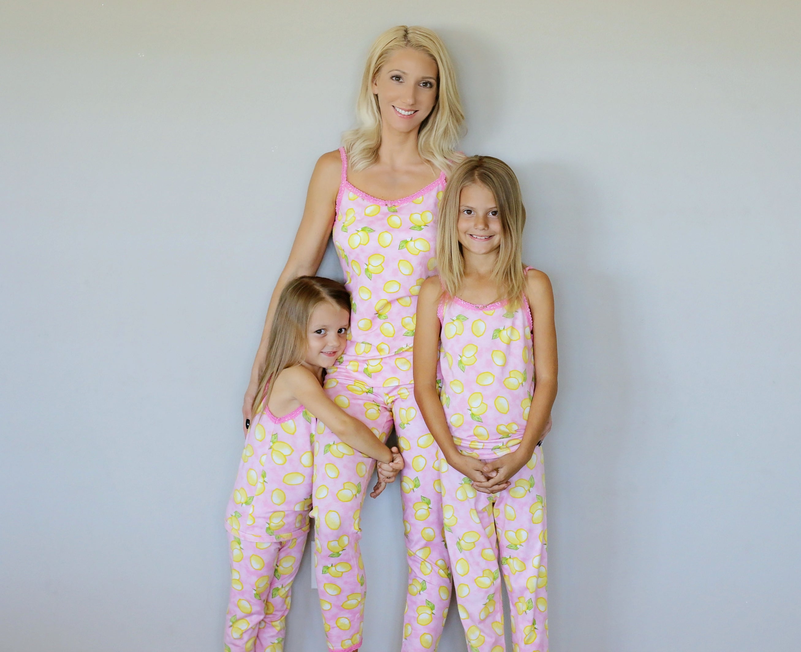 Women's Lemon Print Camisole & Cropped Legging Set - Summer Workout Outfit for Yoga, Gym & Casual Wear