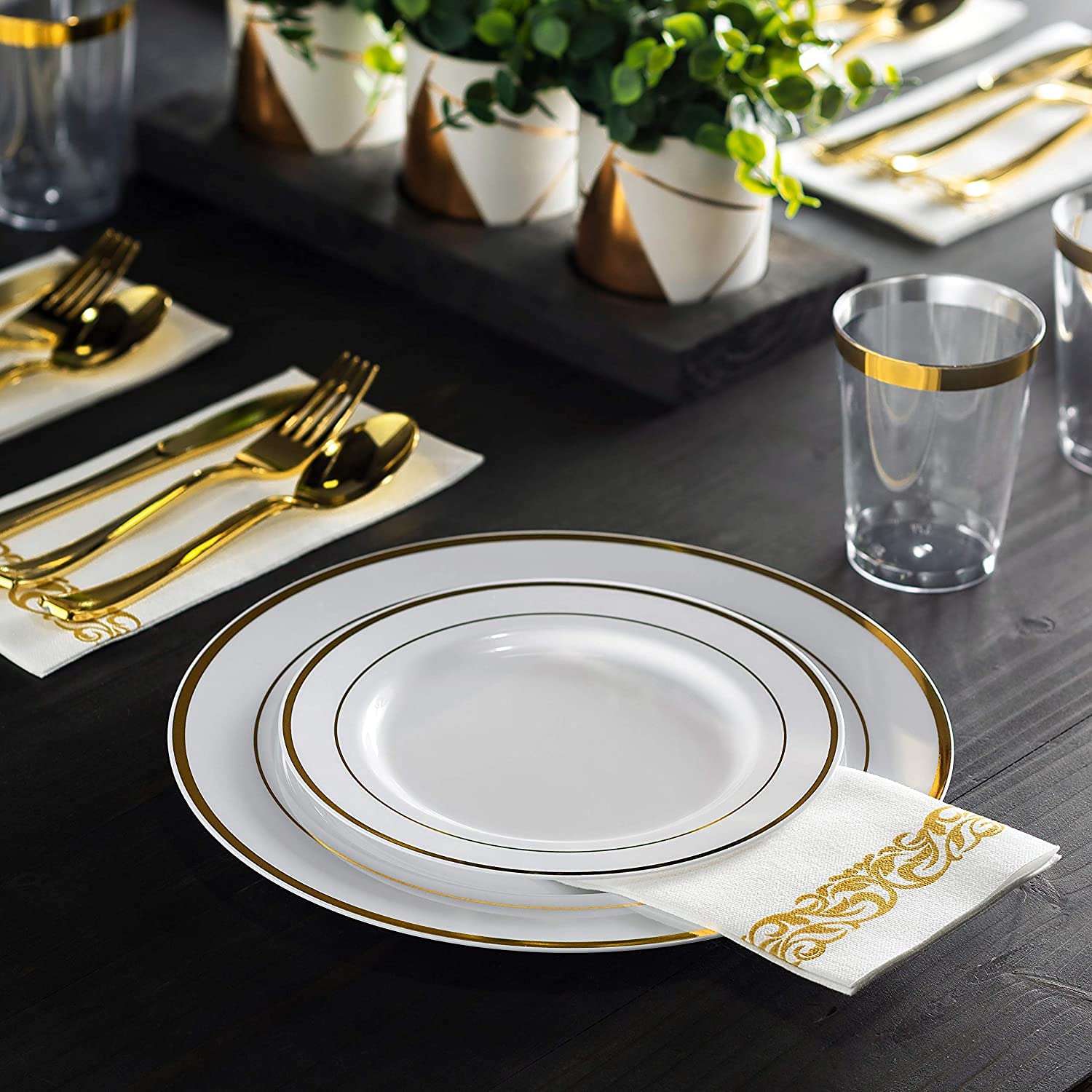 125-Piece Gold Disposable Dinnerware Set - 50 Gold Rim Plastic Plates, 25 Dinner & 25 Dessert Plates, 25 Knives, 25 Forks, 25 Spoons - Elegant Party Tableware for Weddings, Birthdays, Bridal Showers & Special Events