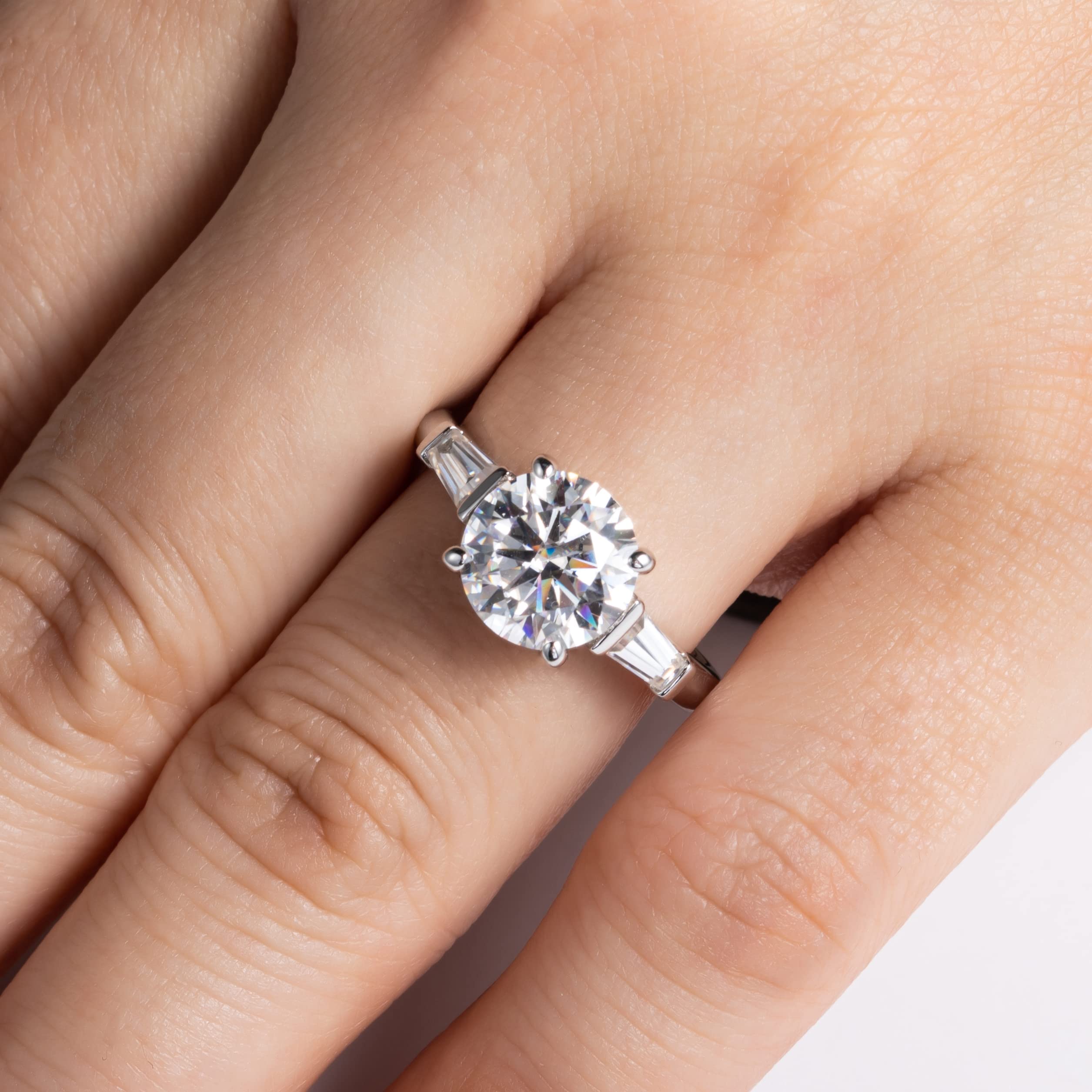 AnuClub 3 Stone Moissanite Engagement Ring - D Color VVS1 Round Cut 925 Sterling Silver Wedding Band for Women | Perfect for Proposals, Anniversaries & Special Occasions