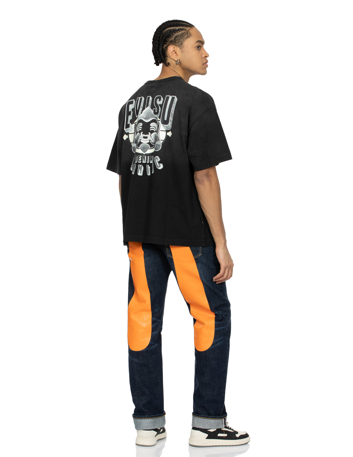 Seagull and Brushstroke Style Godhead Print Loose Fit T-Shirt - Casual Graphic Tee for Men & Women - Perfect for Streetwear, Beach Outings, and Everyday Fashion