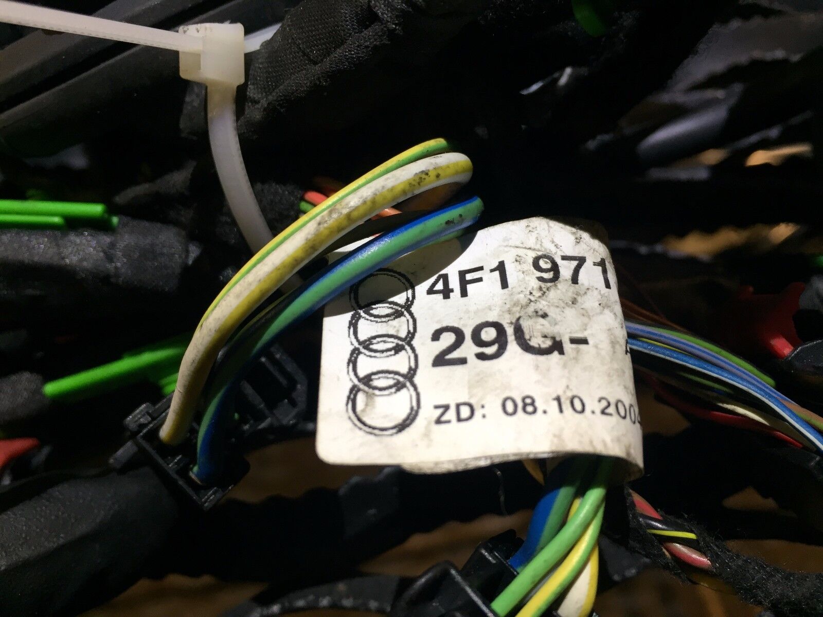 05-08 Audi A6 C6 Front Driver Door Wiring Harness OEM 4F1971029 - Replacement Electrical Connector for Door Panel Repair & Power Window Fix