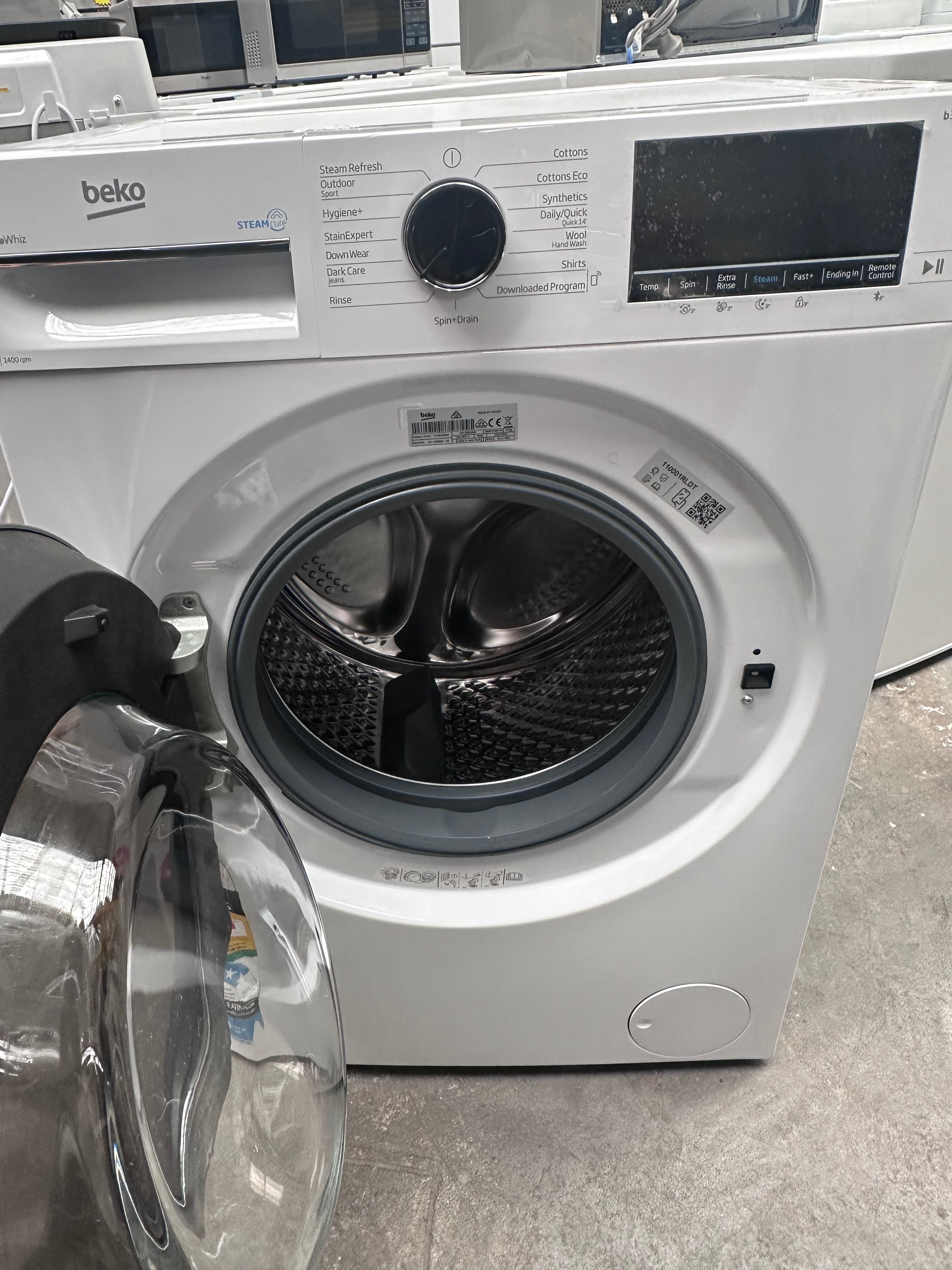Beko BFLB8020W 8kg Front Load Washing Machine with Steam Function - Factory Second - Perfect for Small Apartments & Laundry Rooms