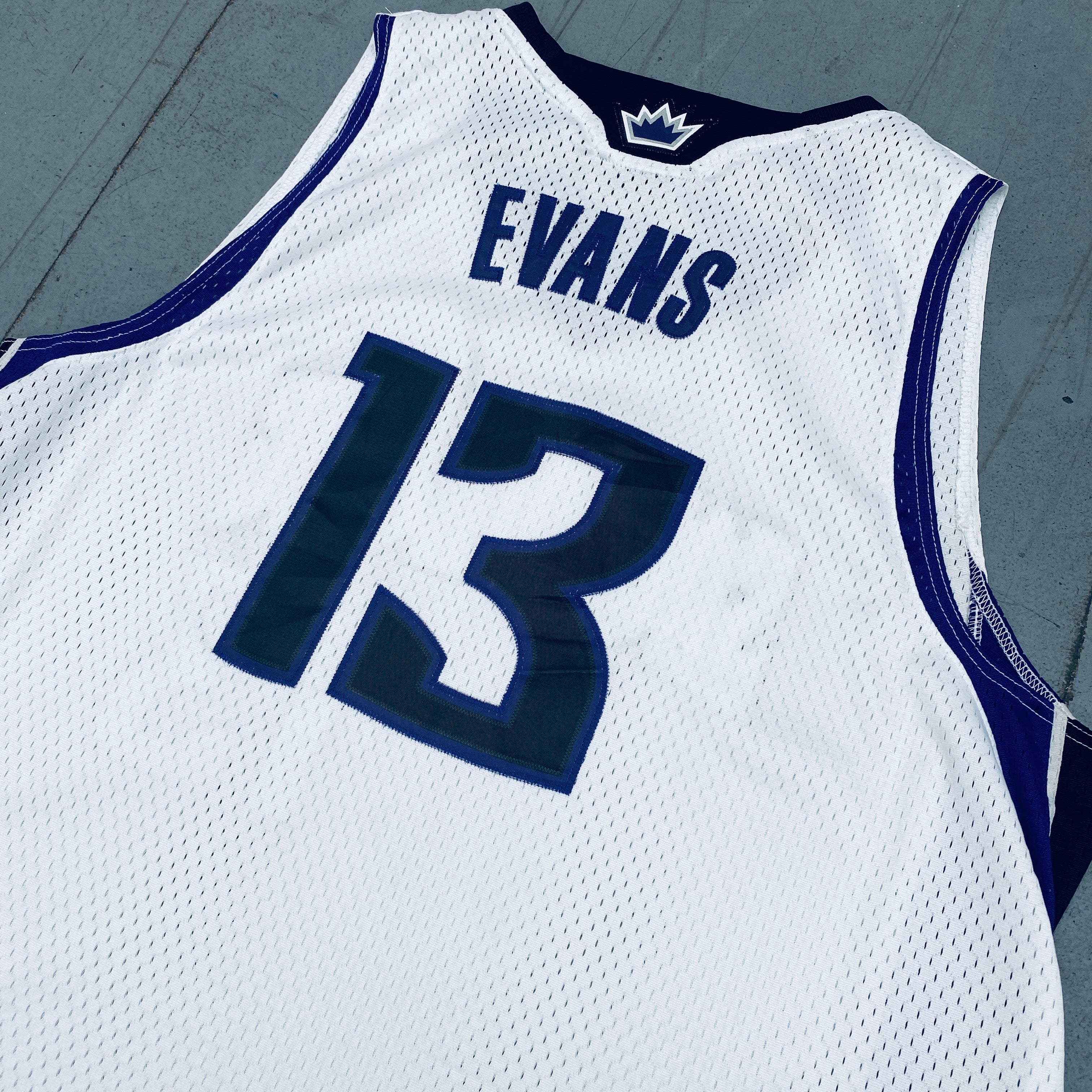 Sacramento Kings Tyreke Evans 2009-10 Rookie White Stitched NBA Jersey XXL - Authentic Adidas Basketball Jersey for Fans, Collectors & Game Day Outfits