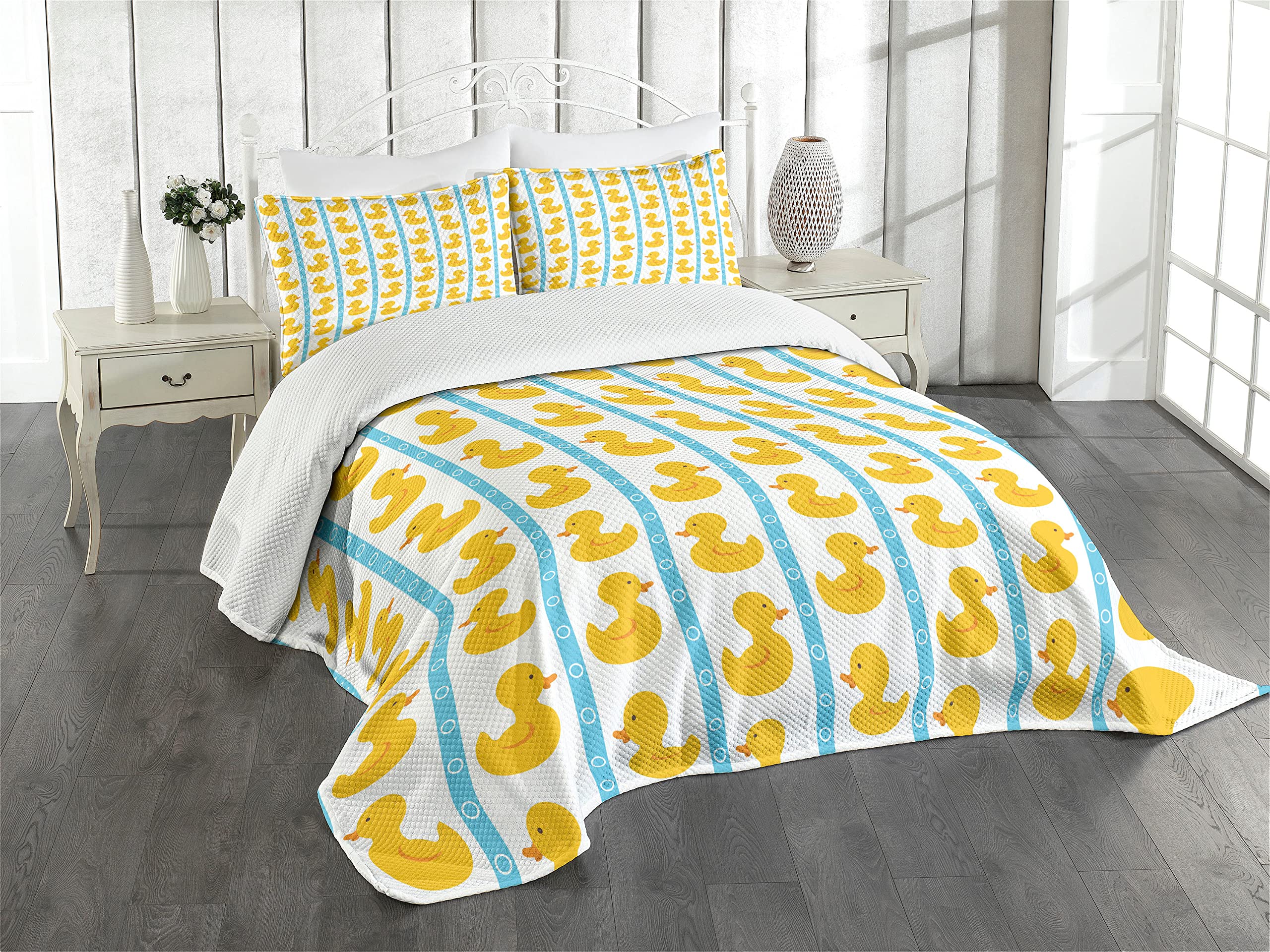Ambesonne Rubber Duck Bedspread Set - Duckies on Stripes & Small Circles Playful Print, 3-Piece Decorative Bedding Coverlet with 2 Pillow Shams, King Size White | Kids Room Decor, Nursery, Bathroom Themed Bedding for Whimsical Home Styling
