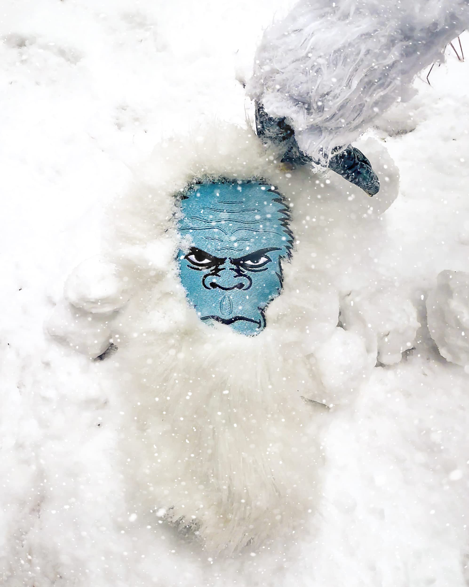 Pins & Aces Yeti Driver Head Cover - Premium Handmade Fuzzy Golf Club Cover for Drivers - Funny & Durable Tour Quality Headcover - Customize Your Golf Bag Accessories | Perfect for Golf Tournaments, Driving Ranges & Club Protection