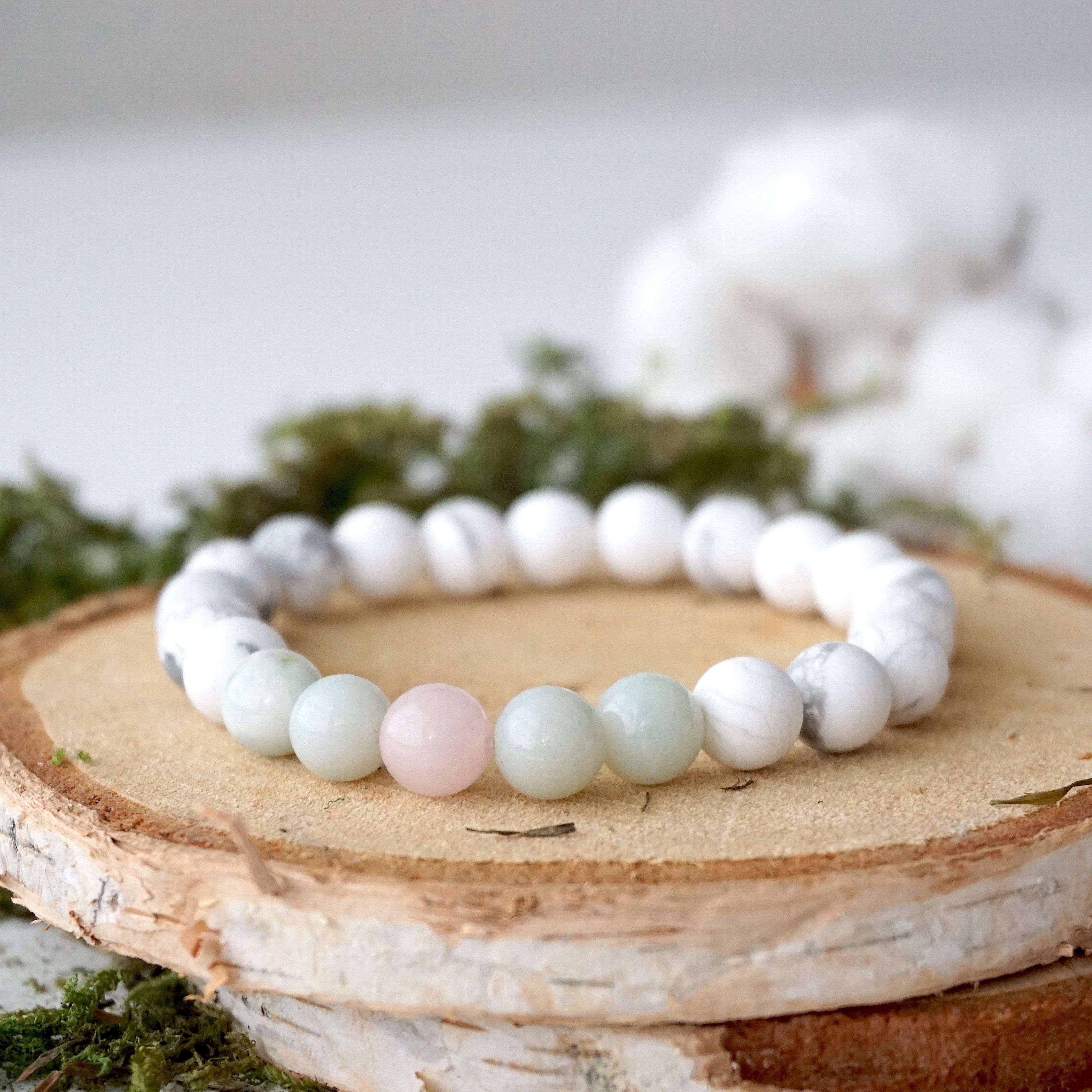 White Howlite Healing Crystal Mala Bracelet with Amazonite & Rose Quartz - Meditation, Yoga & Spiritual Balance Jewelry for Women