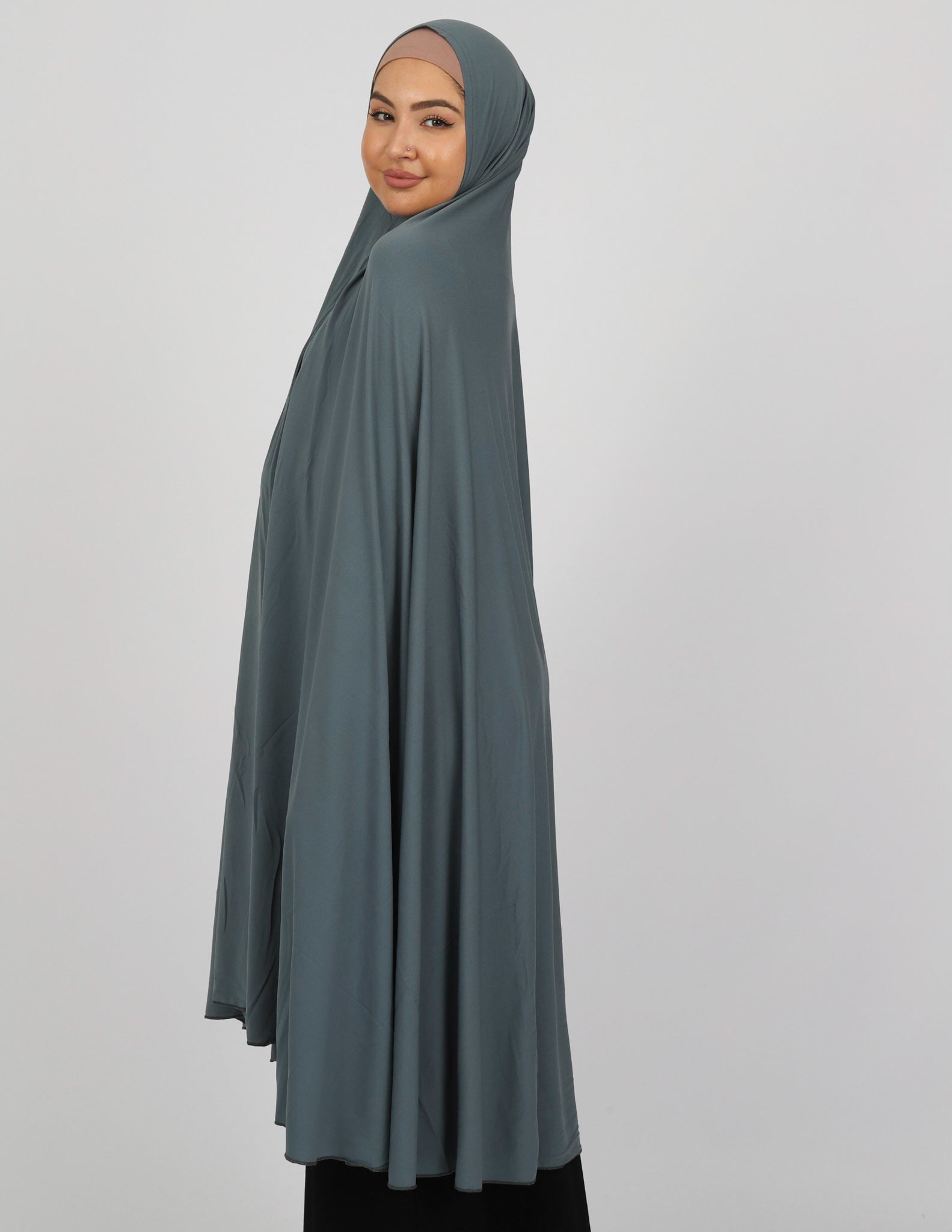 Stylish Jilbab in Shades of Grey - Modest Islamic Scarf for Women - Perfect for Prayer, Work & Everyday Wear