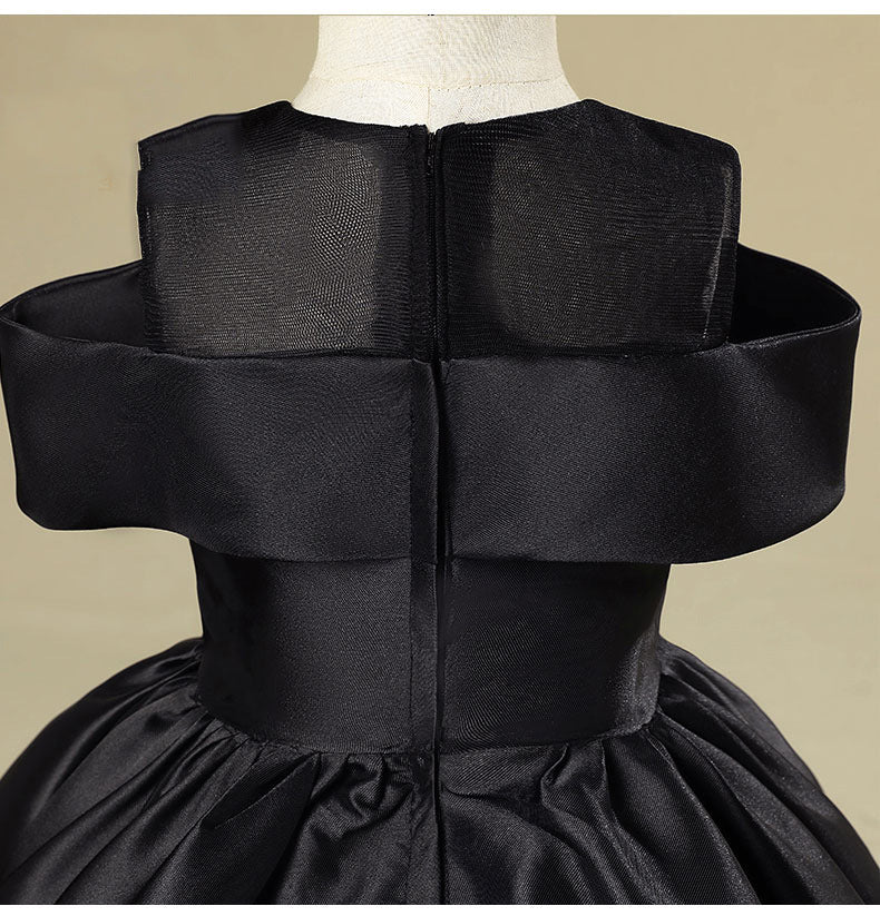First Communion Dress for Baby Girl - Elegant Black Pageant Dress with Big Tail - Perfect for Birthday Parties, Christenings & Special Occasions