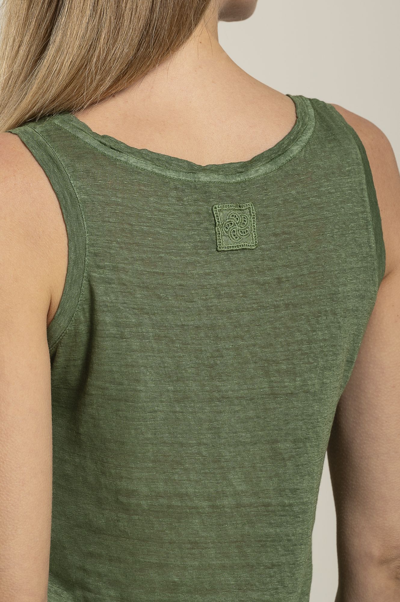 Women's Round Neck Tank Top - Soft Stretchy Sleeveless Shirt for Summer, Workout & Casual Wear | Breathable & Comfortable Daily Outfit