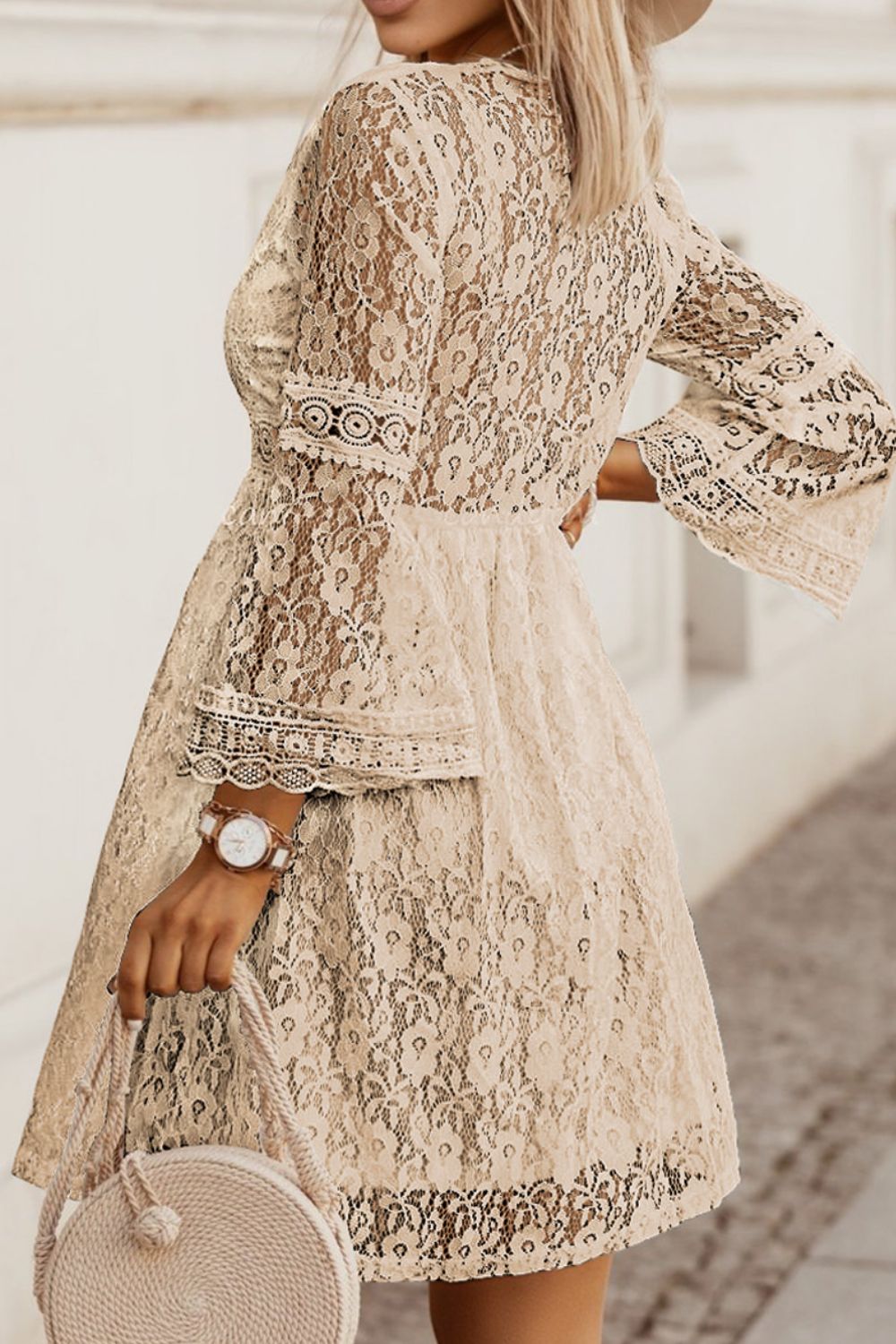 Elegant Lace V-Neck Three-Quarter Sleeve Dress for Women - Perfect for Weddings, Parties & Special Occasions