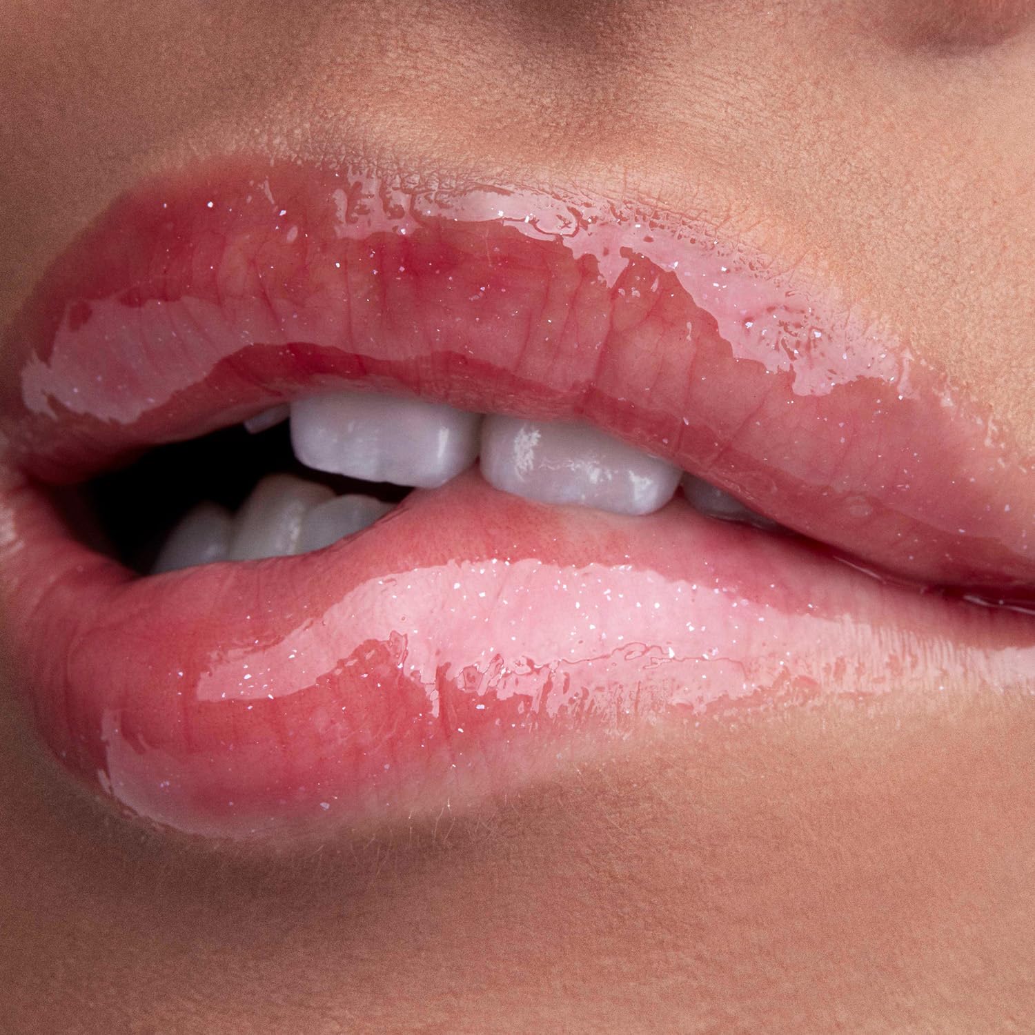 Stila Plumping Lip Glaze - Amor - Vitamin E & Antioxidants Enriched - Shiny Non-Sticky Lip Gloss - 0.63oz - Perfect for Date Night & Everyday Glam