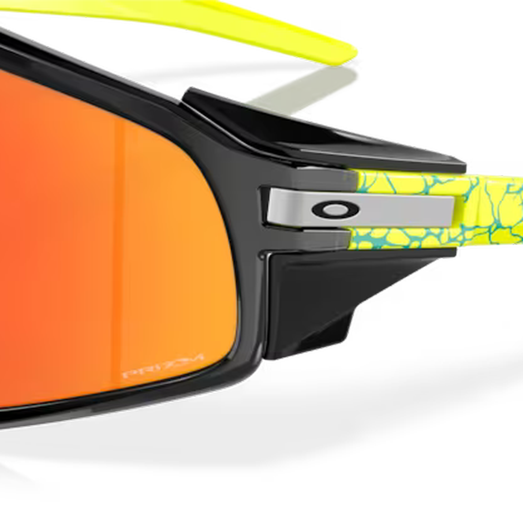 Oakley Latch Panel Sunglasses 0OO9404 940410 - Polarized Sports Sunglasses for Running, Cycling & Outdoor Activities