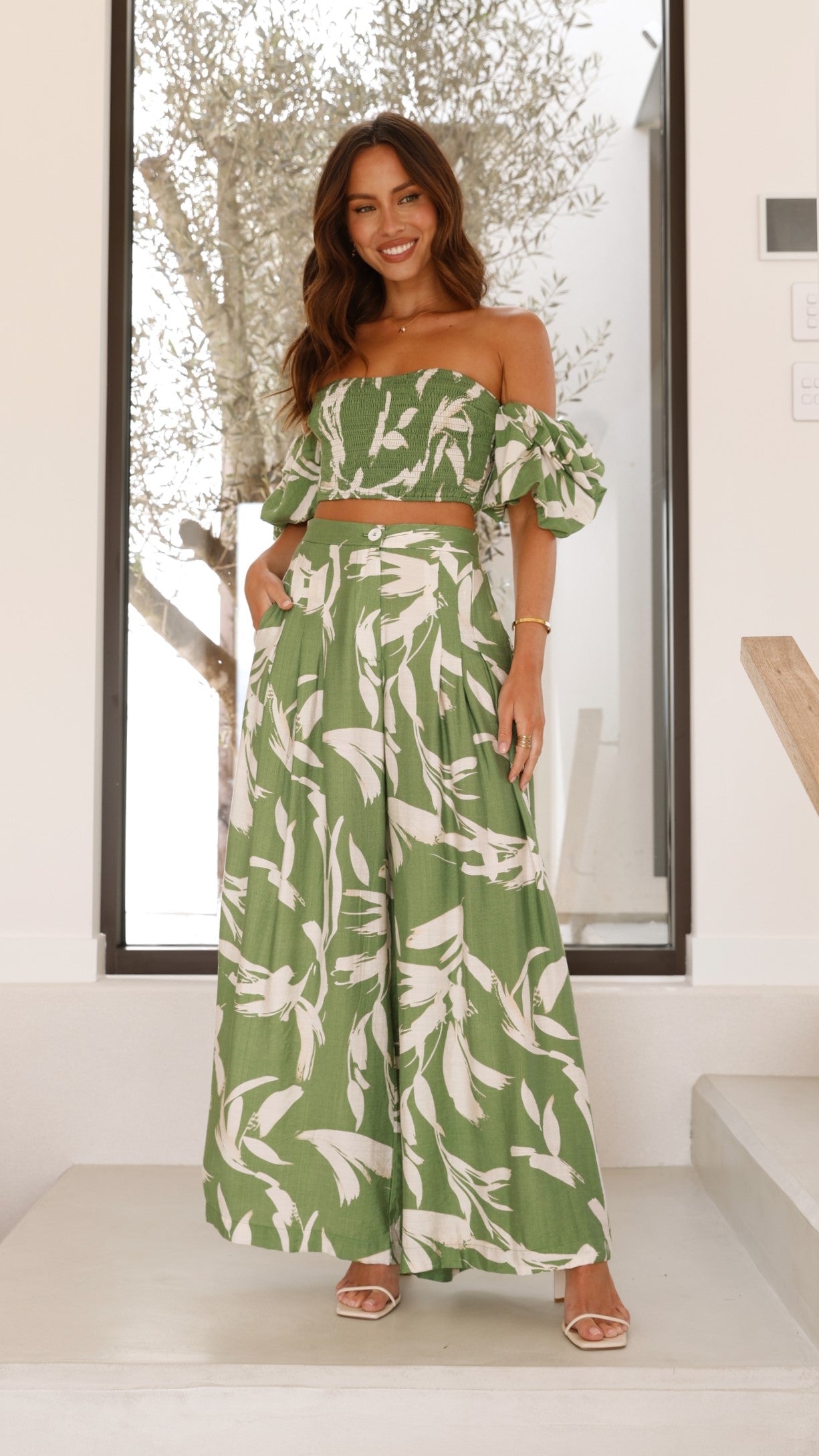 Callison Women's Green Print Crop Top and Pants Set - Stylish Matching Outfit for Casual Wear, Yoga, and Summer Fashion