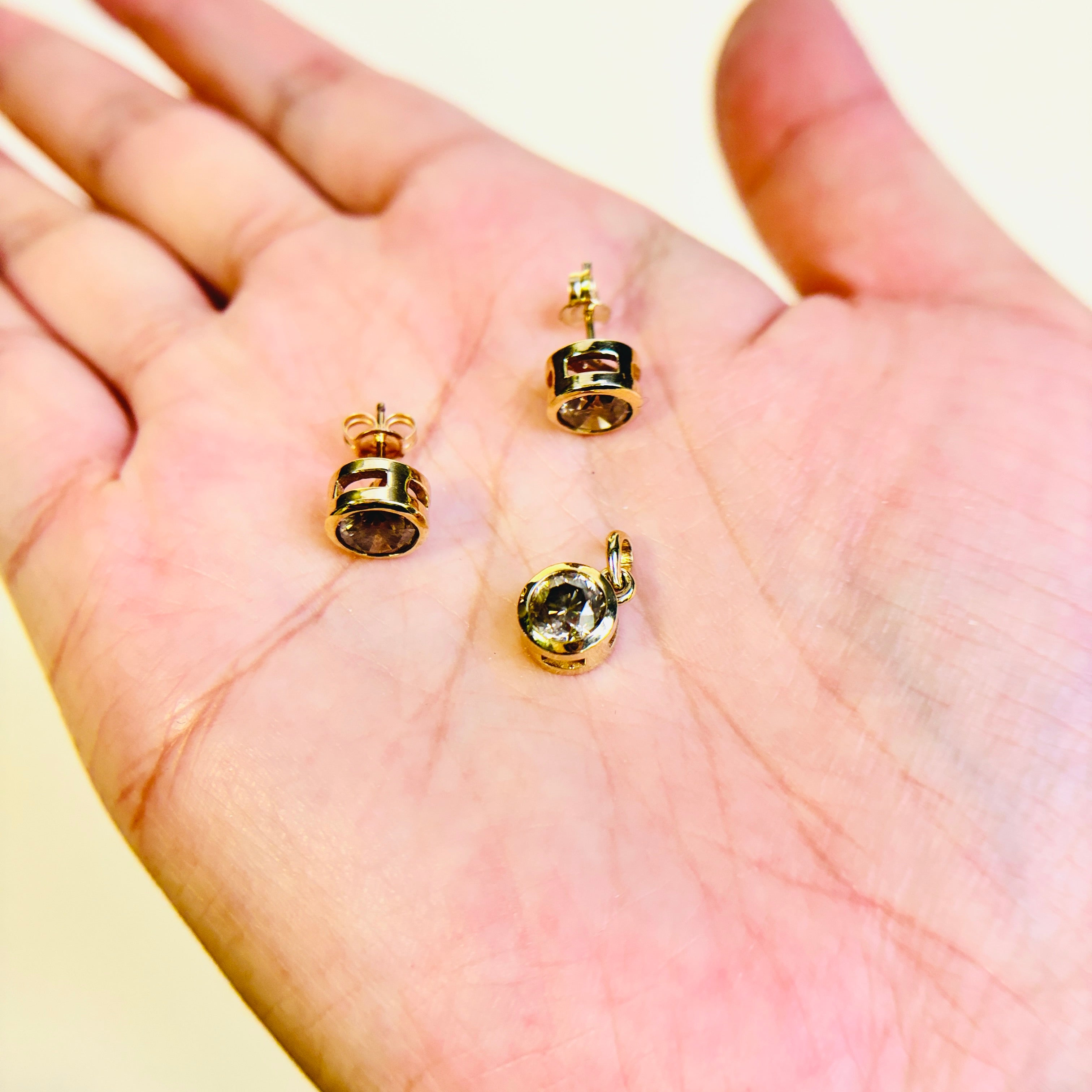 18K Yellow Gold Fancy Brown Diamond Earrings & Pendant Set | 2.34ctw. 0.93ct | Luxury Jewelry Gift for Women | Anniversary, Birthday, Valentine's Day