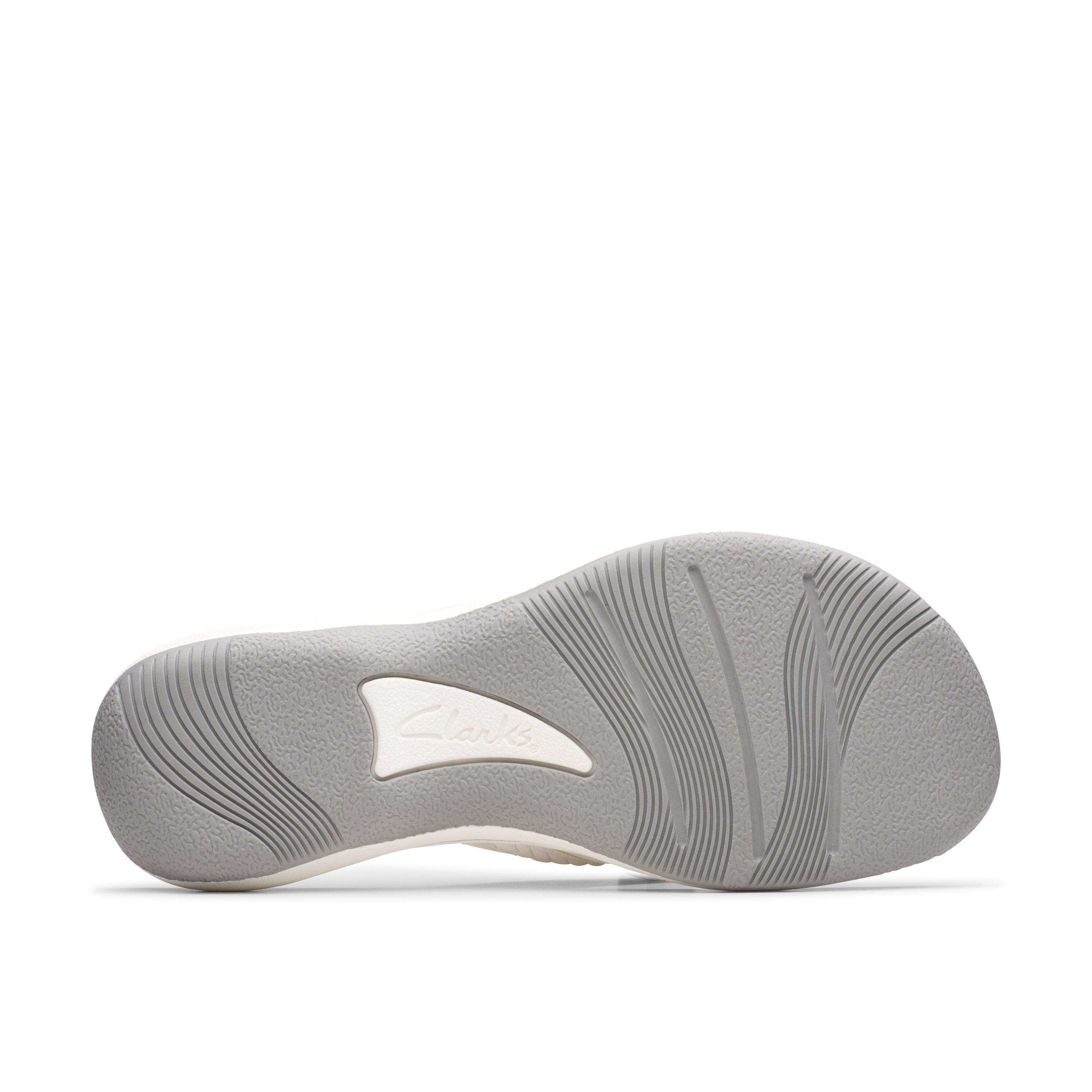 CLARKS BREEZY SUN Women's Comfortable Slip-On Sandals - Breathable & Lightweight Summer Shoes for Beach, Travel & Casual Wear