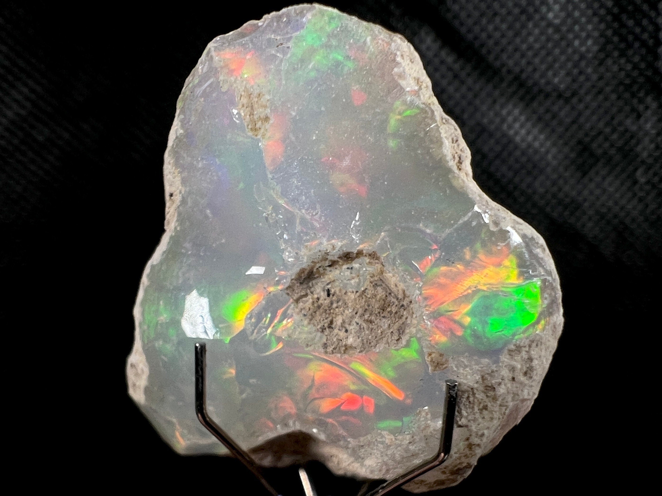 Premium 4A+ Welo Opal Raw Crystal - Natural Cutting Grade Opal Gemstone, October Birthstone for Jewelry Making & Collecting (Ideal for Rings, Necklaces & Healing Crystals)