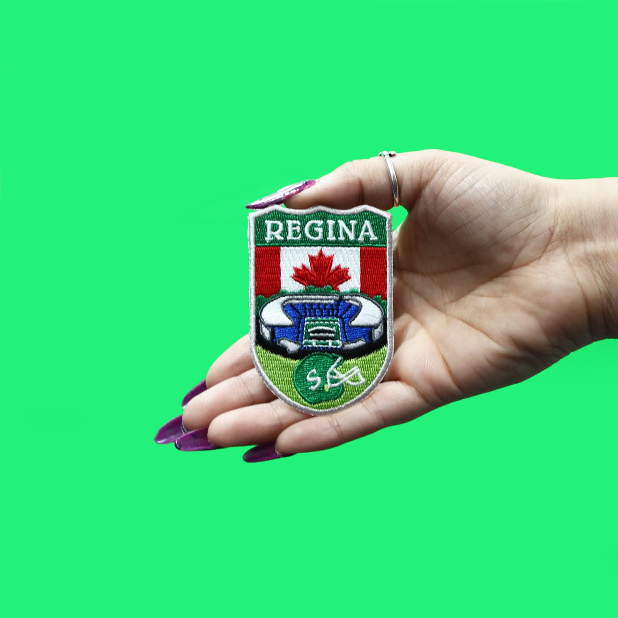 Canada Shield Patch Regina Embroidered Iron On - Premium Embroidered Badge for Jackets, Hats & Bags - Perfect for DIY Crafts, Costumes & Patriotic Decor