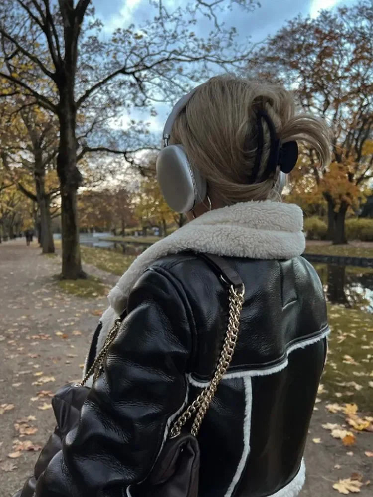 2023 Women's Faux Shearling Cropped Jacket - Vintage Long Sleeve Zip Front Coat, Warm Winter Outerwear for Women | Casual Street Style, Date Night, Office Wear