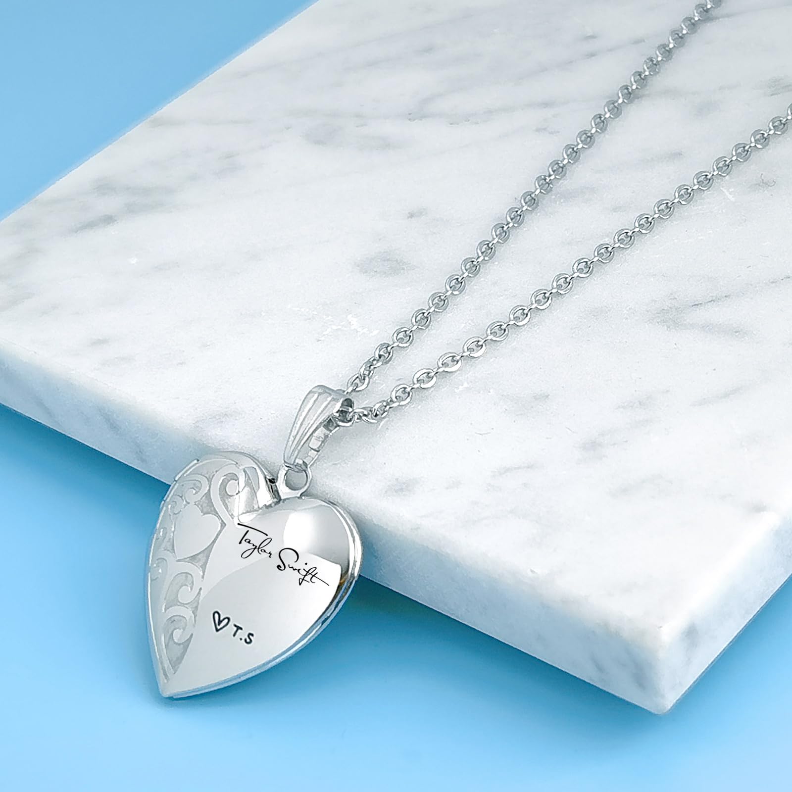 Heart Locket Necklace for Women - Personalized Photo Pendant Jewelry | Birthday Gift for Her, Anniversary Present | Perfect for Weddings, Valentine's Day & Special Occasions