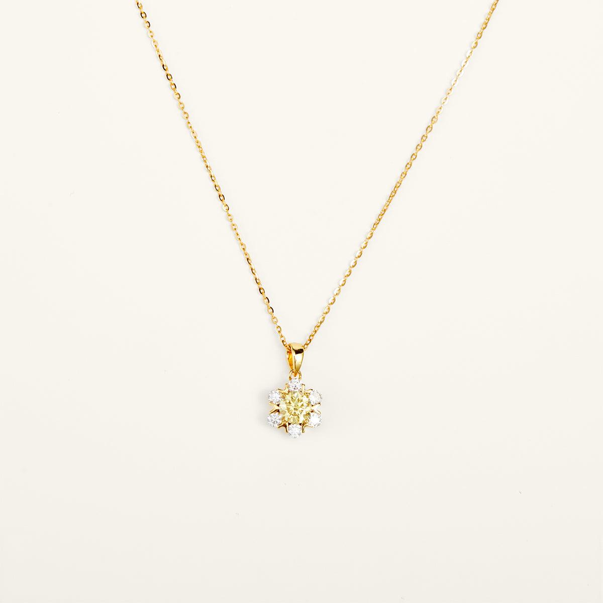Exquisite Moissanite Flower Pendant Necklace for Women - Romantic Gift for Anniversary, Valentine's Day & Special Occasions | Elegant Jewelry for Date Night, Wedding & Everyday Wear