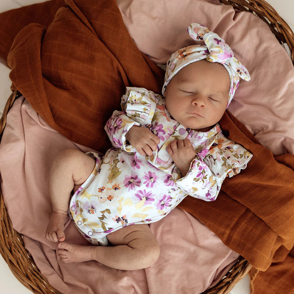 Organic Cotton Long Sleeve Baby Bodysuit - Snuggle Hunny Isla - Soft & Comfortable Infant Onesie for Newborns & Toddlers - Perfect for Playtime, Daycare & Family Photos