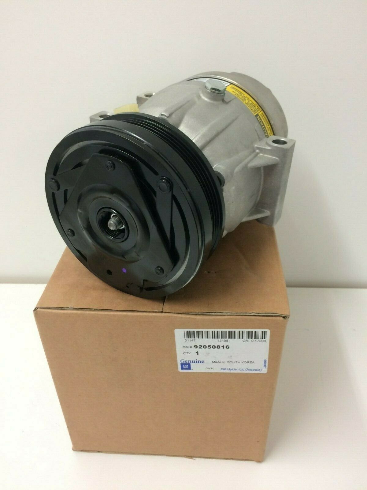 Genuine Holden VT WH 5.0L & 5.7L EFI Air Conditioning Compressor - Replacement Part for Car AC System Repair & Maintenance