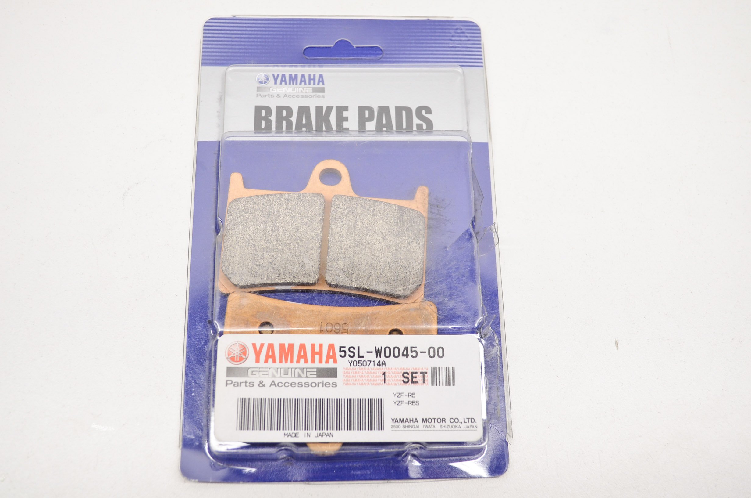 Yamaha 5SLW00450000 Brake Pad Kit - High Performance Motorcycle Brake Pads for Smooth Stopping - Perfect for Street Bikes, Cruisers & Commuting