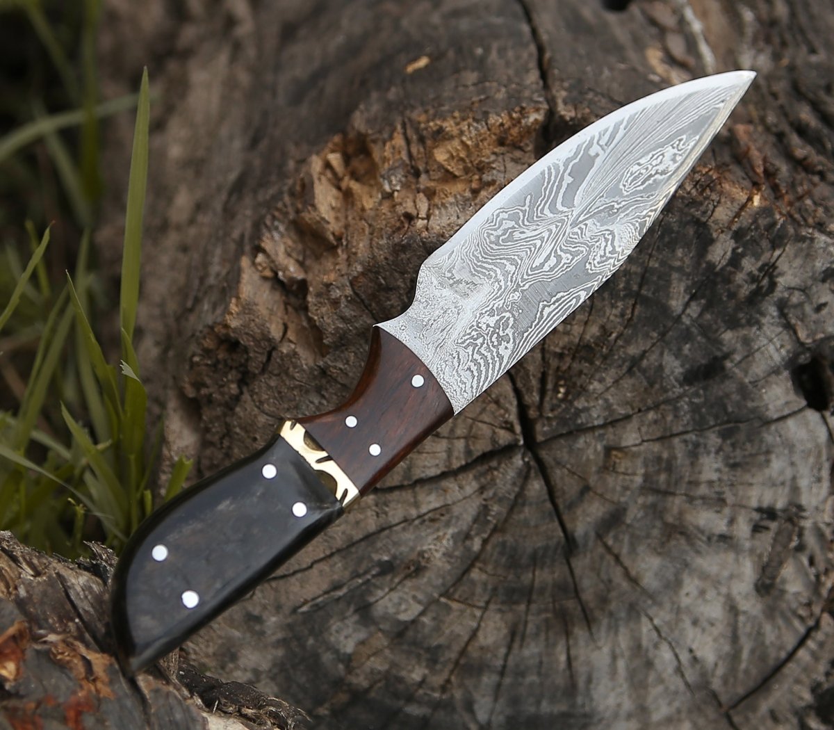Premium EDC Knife with Ram Horn & Rosewood Handle - Durable Pocket Knife for Outdoor, Camping, Hiking & Survival - Perfect Gift for Men & Adventurers