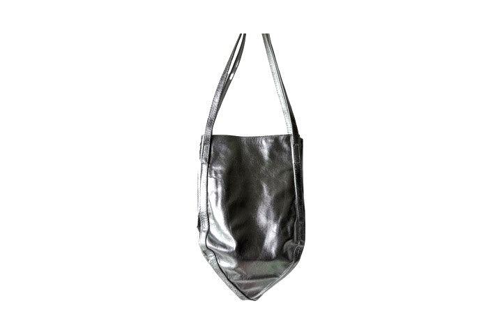 Stylish Metallic Silver Papaya Bag - Trendy Crossbody Purse for Women, Perfect for Parties, Travel & Everyday Use