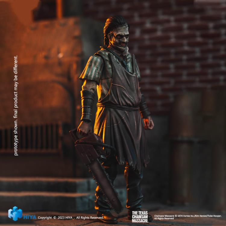 1/18 Scale HIYA 4-Inch Action Figure - The Texas Chainsaw Massacre (2003) Leatherface Collectible - Horror Movie Character Model for Display & Collection - Perfect for Horror Fans & Action Figure Enthusiasts