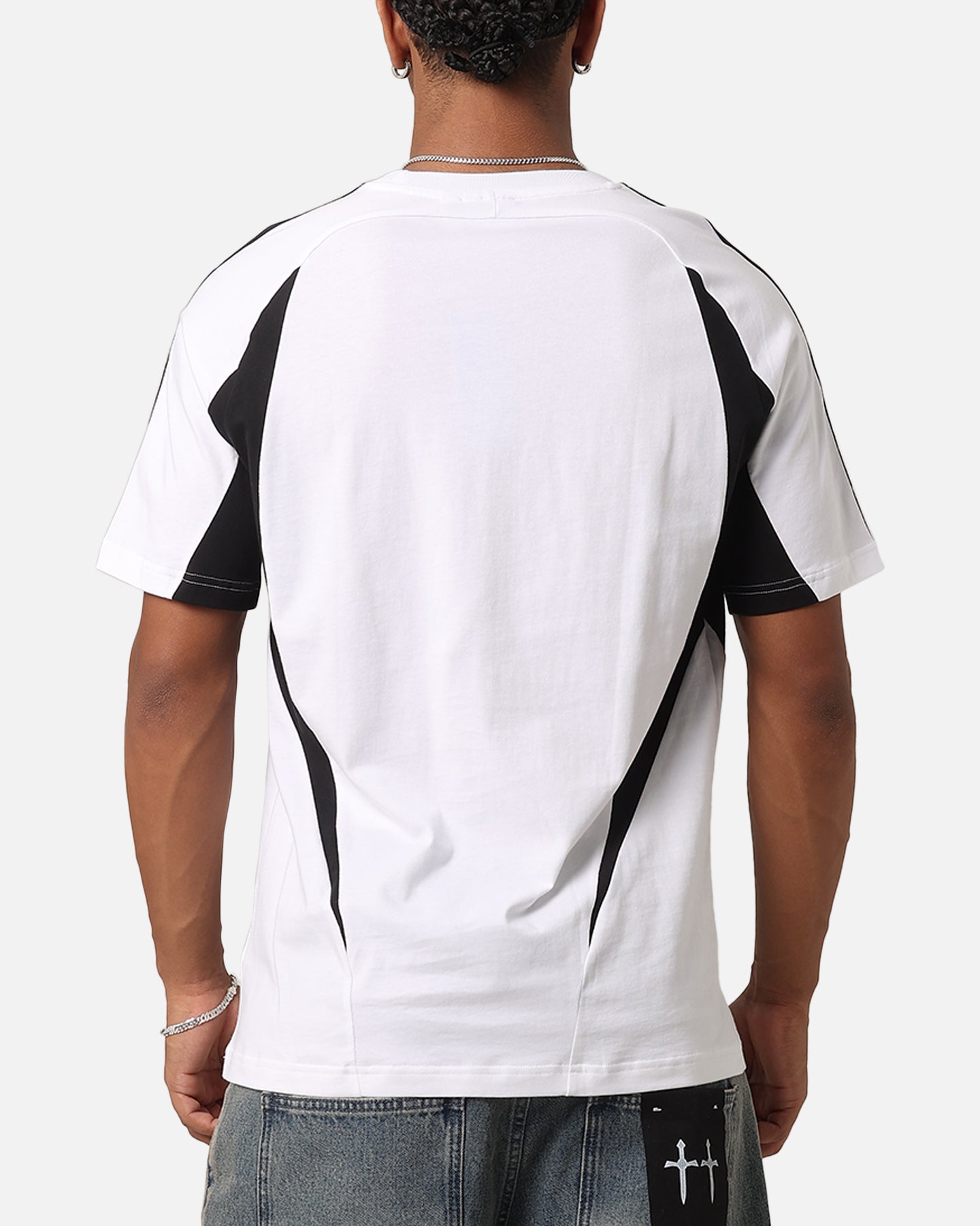 Adidas Originals Archive T-Shirt for Men - Classic White & Black Cotton Tee - Casual Wear, Street Style, Gym & Everyday Outfits