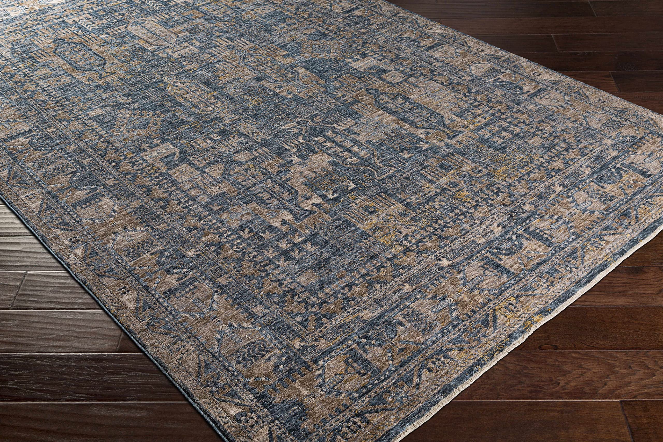 Hauteloom Cooranbong Traditional Beige Brown Blue Area Rug 6'7