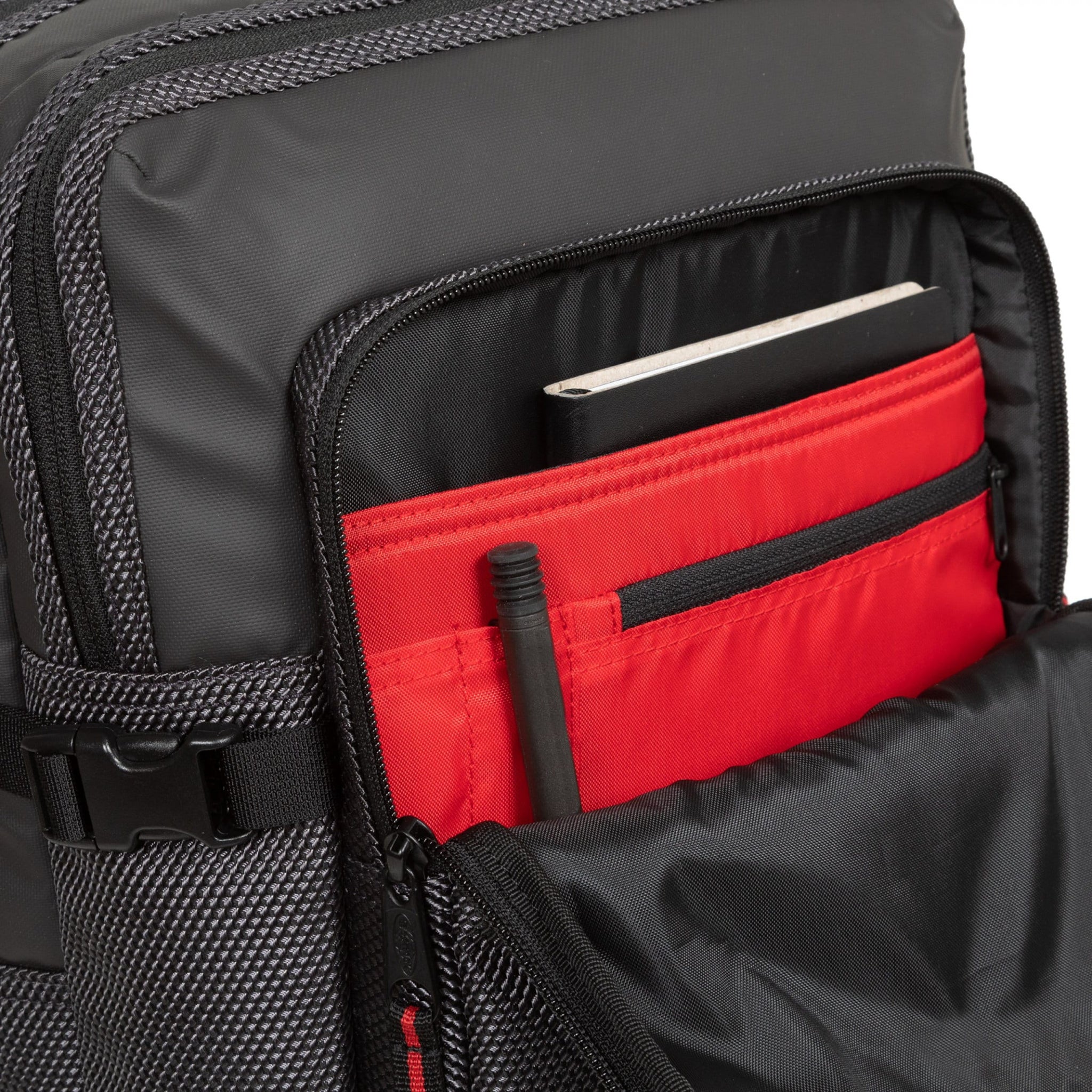 Eastpak Tecum L CNNCT Backpack - Lightweight Durable School & Travel Backpack for Men & Women, Water-Resistant Grey College Backpack - Perfect for Commuting, Work & Outdoor Adventures