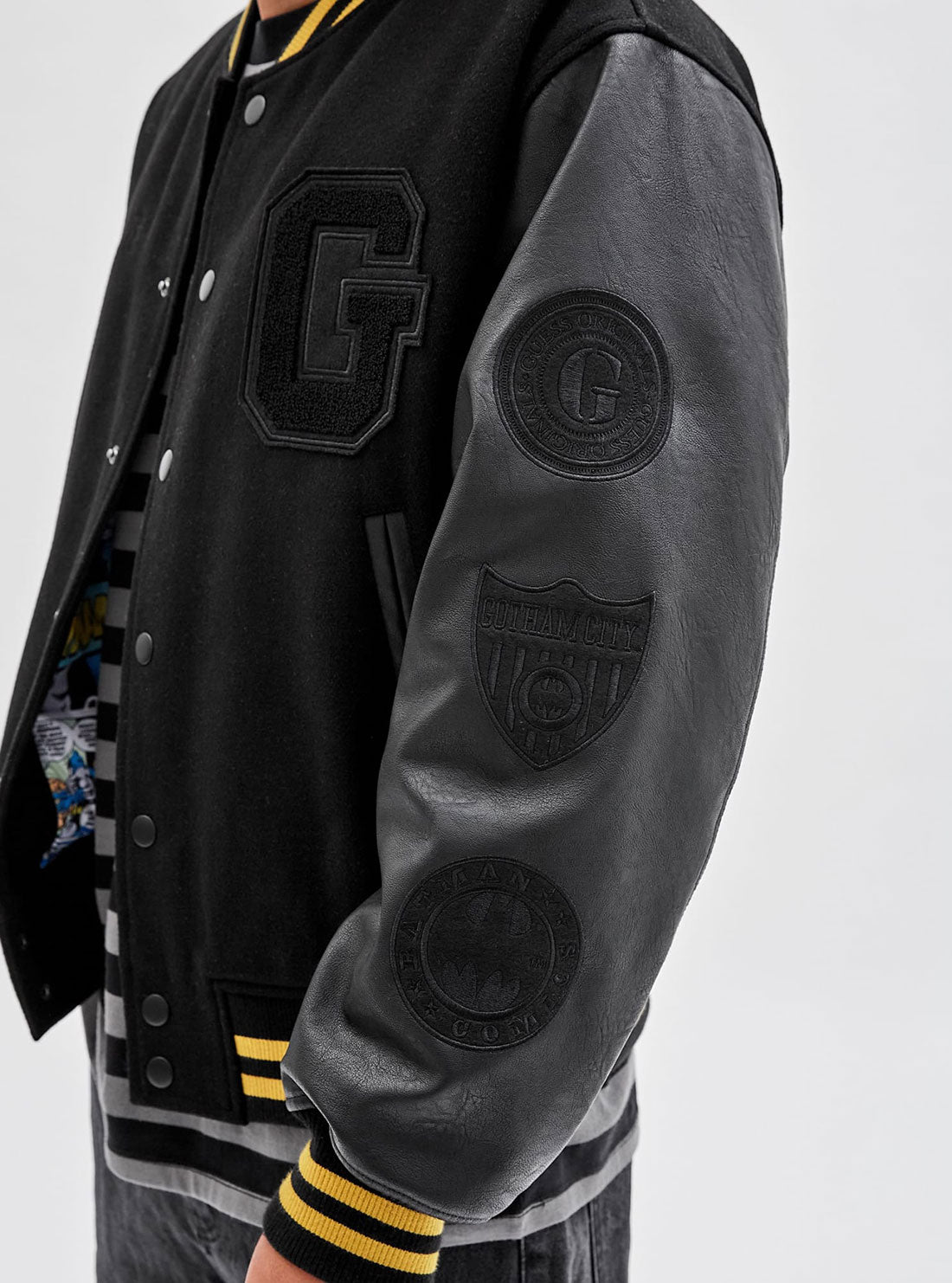 Guess Originals x Batman Black Letterman Jacket - Vintage Style Varsity Jacket for Men & Women - Perfect for Cosplay, Halloween, and Superhero Fans