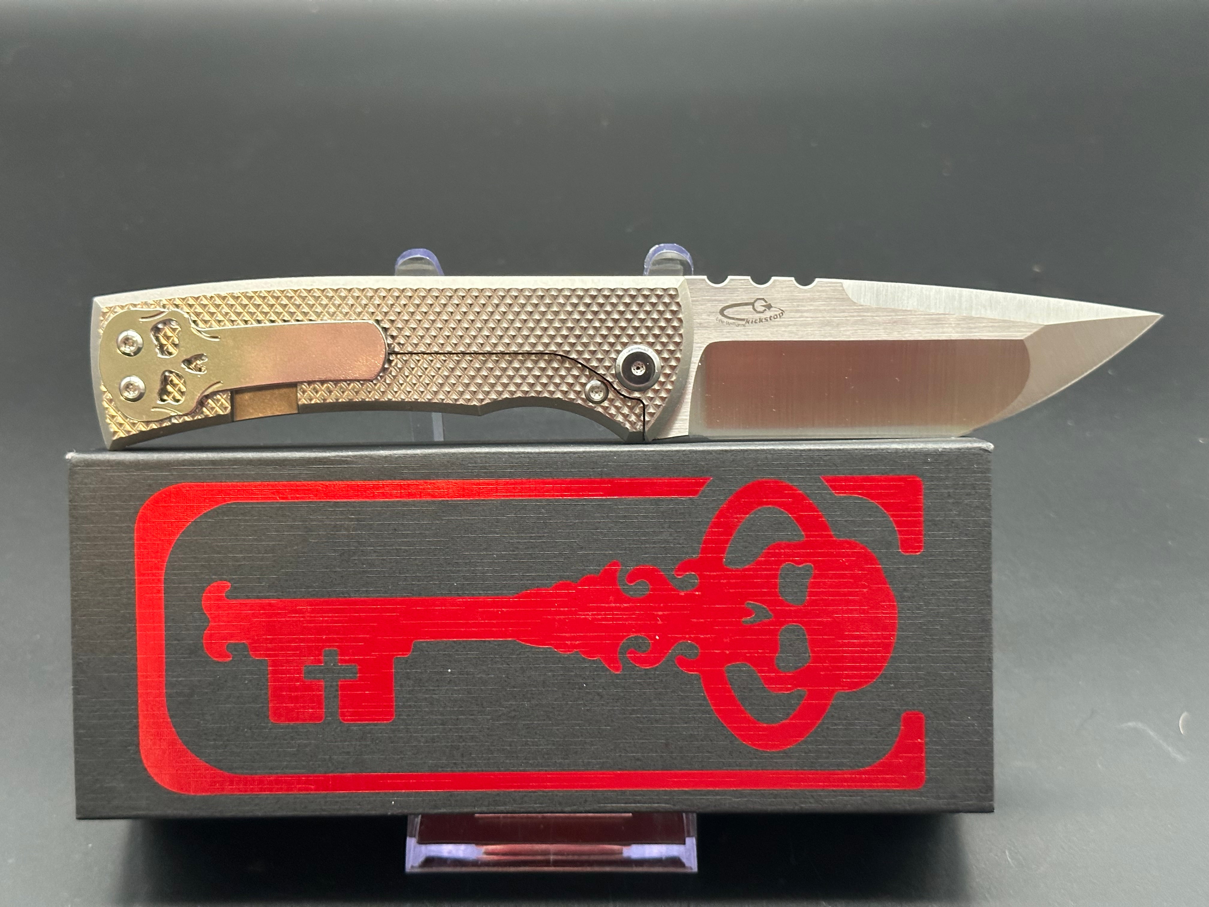 Chaves Knives Kickstop 229 Titanium Monochromatic Crosshatch Scales - Premium EDC Folding Knife for Outdoor, Camping & Everyday Carry