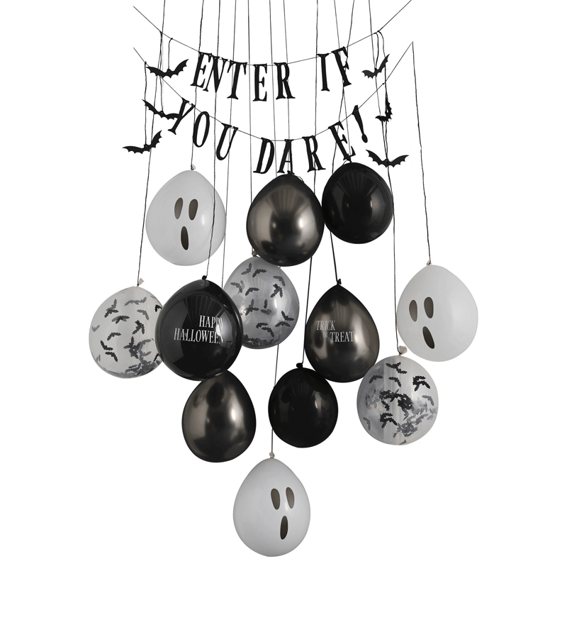 Spooky Halloween Door Decoration Kit with Balloons, Bunting & Bats - Scary Party Decor by Ginger Ray - Perfect for Front Door, Porch & Haunted House Parties