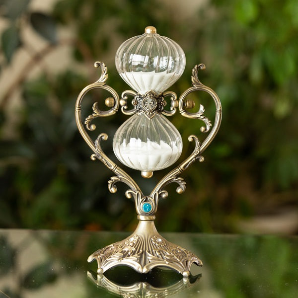 Vintage Heart-Shaped Rotating Hourglass Sand Timer - Perfect for Home Decor, Office Desk, and Gift Giving