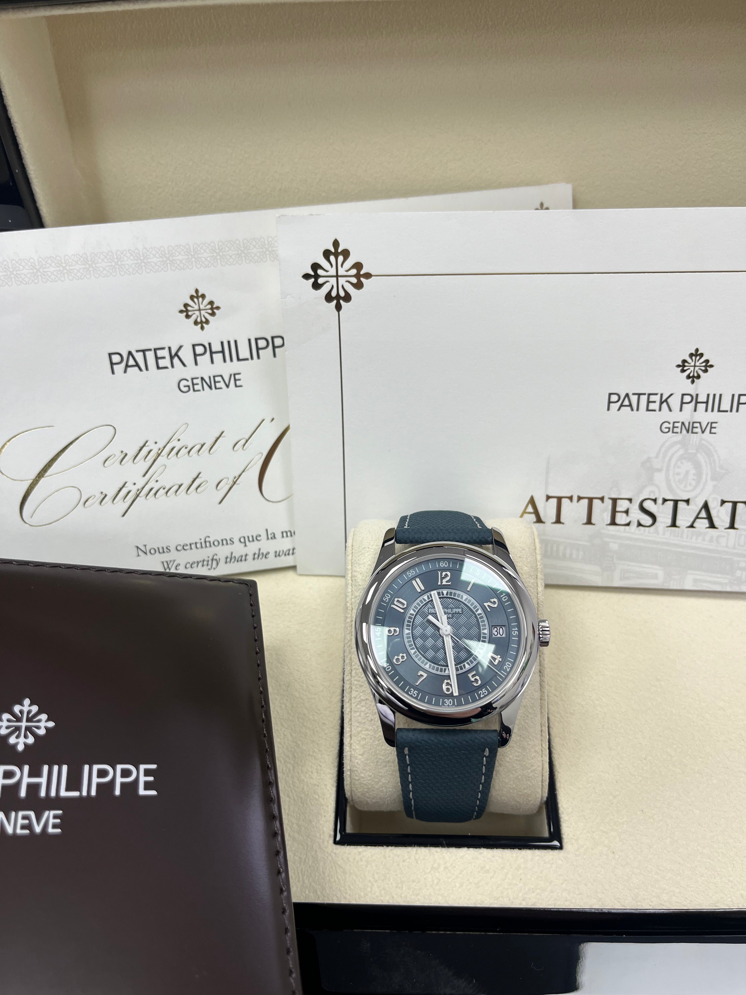 Patek Philippe Calatrava 6007A-001 Limited Edition Men's Luxury Watch - Perfect for Business Meetings, Formal Events & Collector's Showcase