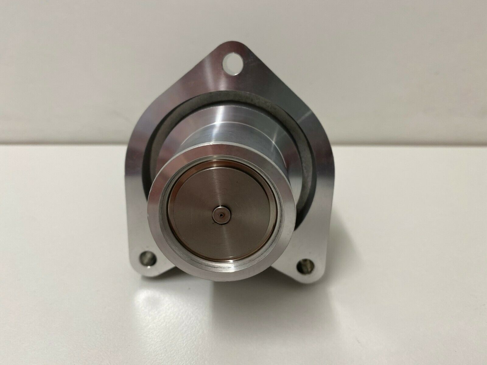 Genuine Holden Cruze & Captiva Turbo Diesel EGR Valve - Improve Engine Performance & Reduce Emissions - Perfect for Diesel Engine Maintenance & Repair