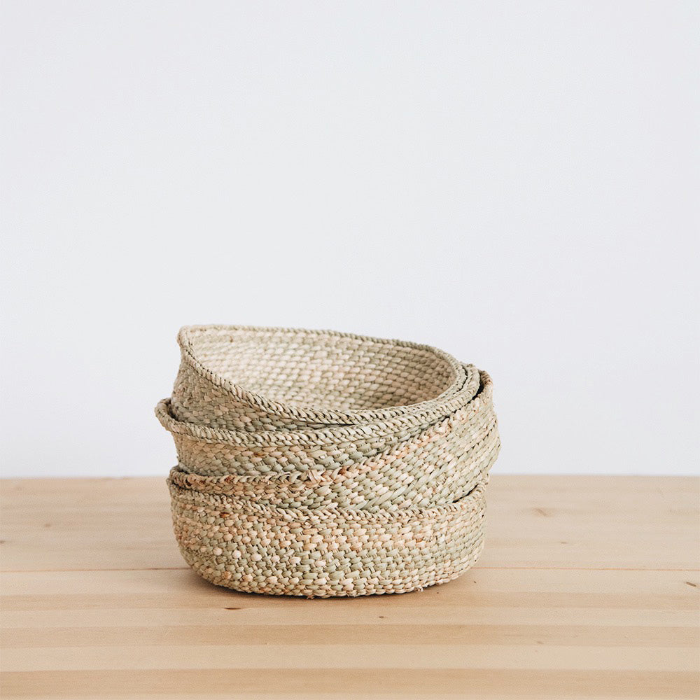 Handwoven Iringa Basket Tray - Natural Fiber Storage & Serving Tray for Home Decor, Kitchen Organization & Picnic Essentials