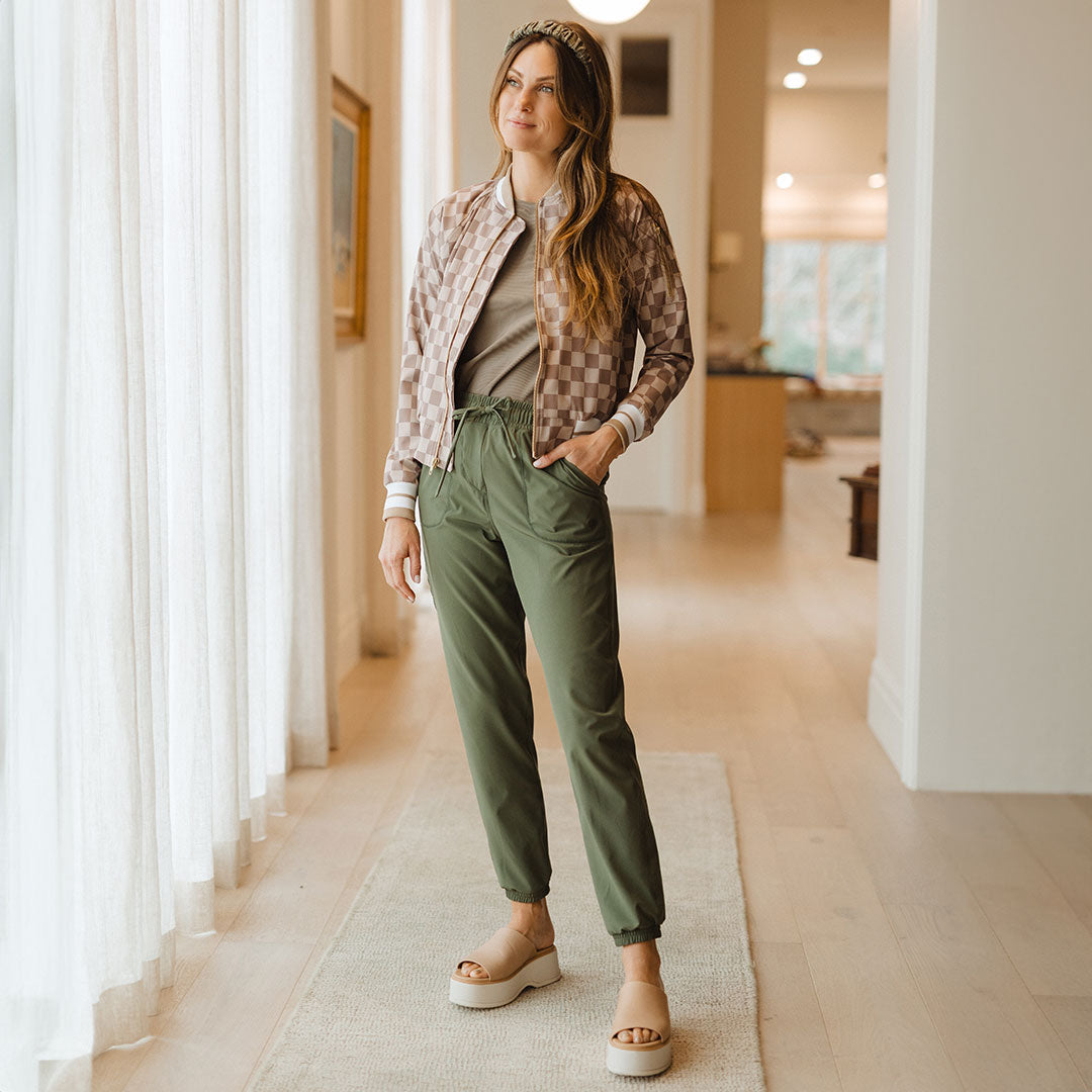 Everywhere Joggers for Women - Comfortable Sage Green Lounge Pants for Yoga, Running & Casual Wear